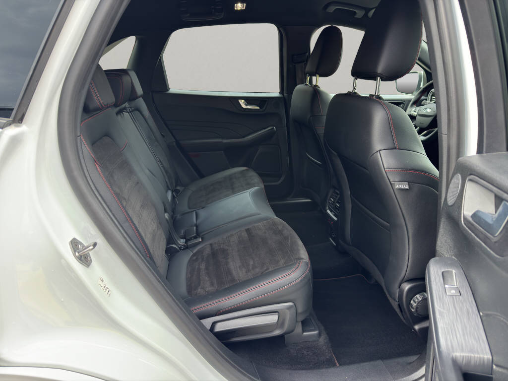 FORD Kuga 2.5 Plug-in Hybrid ST-Line X FWD-image-9