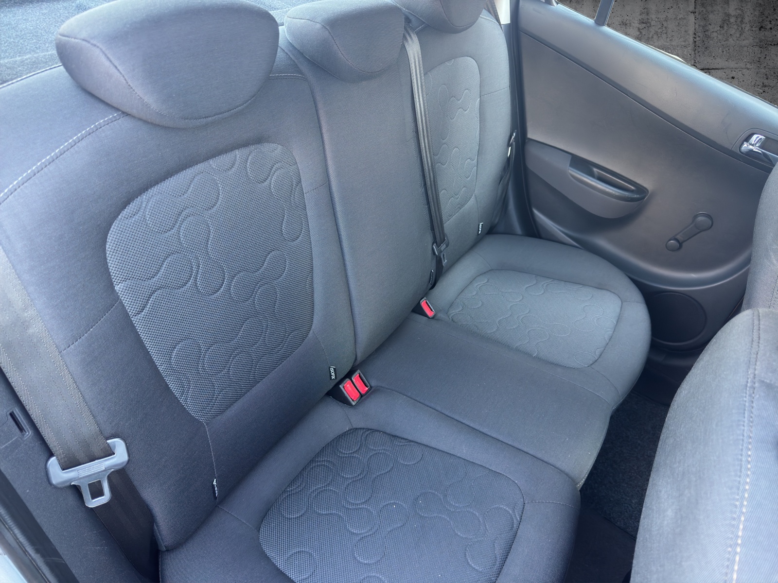 HYUNDAI i20 1.4 Style-image-9