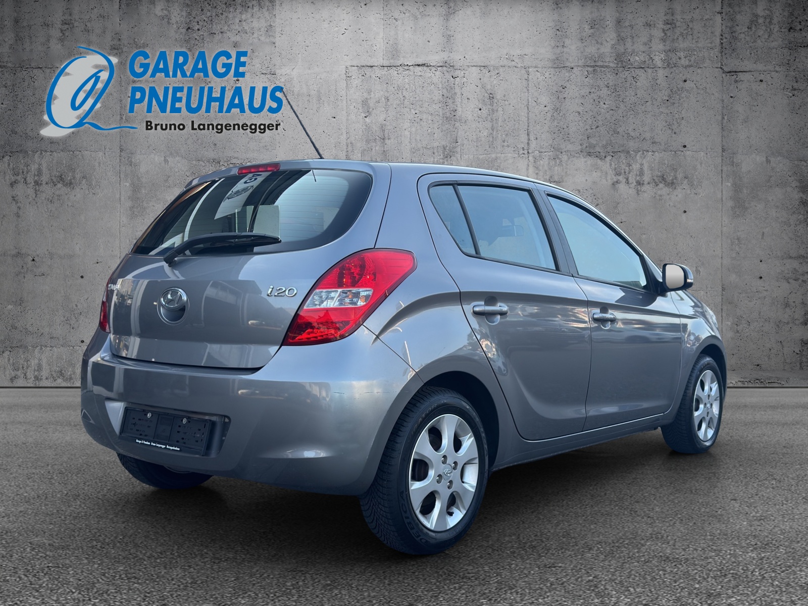 HYUNDAI i20 1.4 Style-showroom-element-3