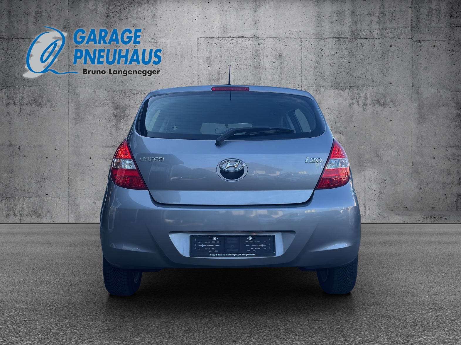 HYUNDAI i20 1.4 Style-image-18
