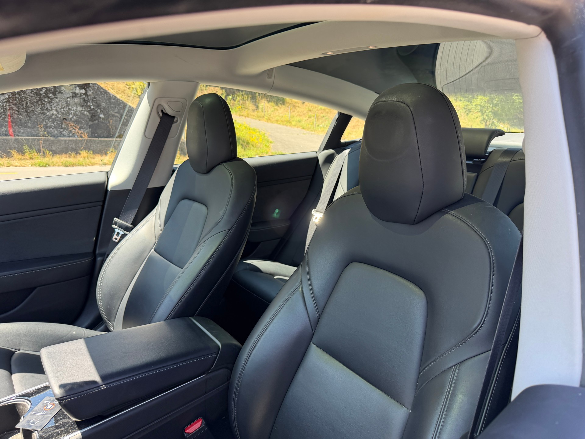 TESLA Model 3 Performance Dual Motor AWD-image-6