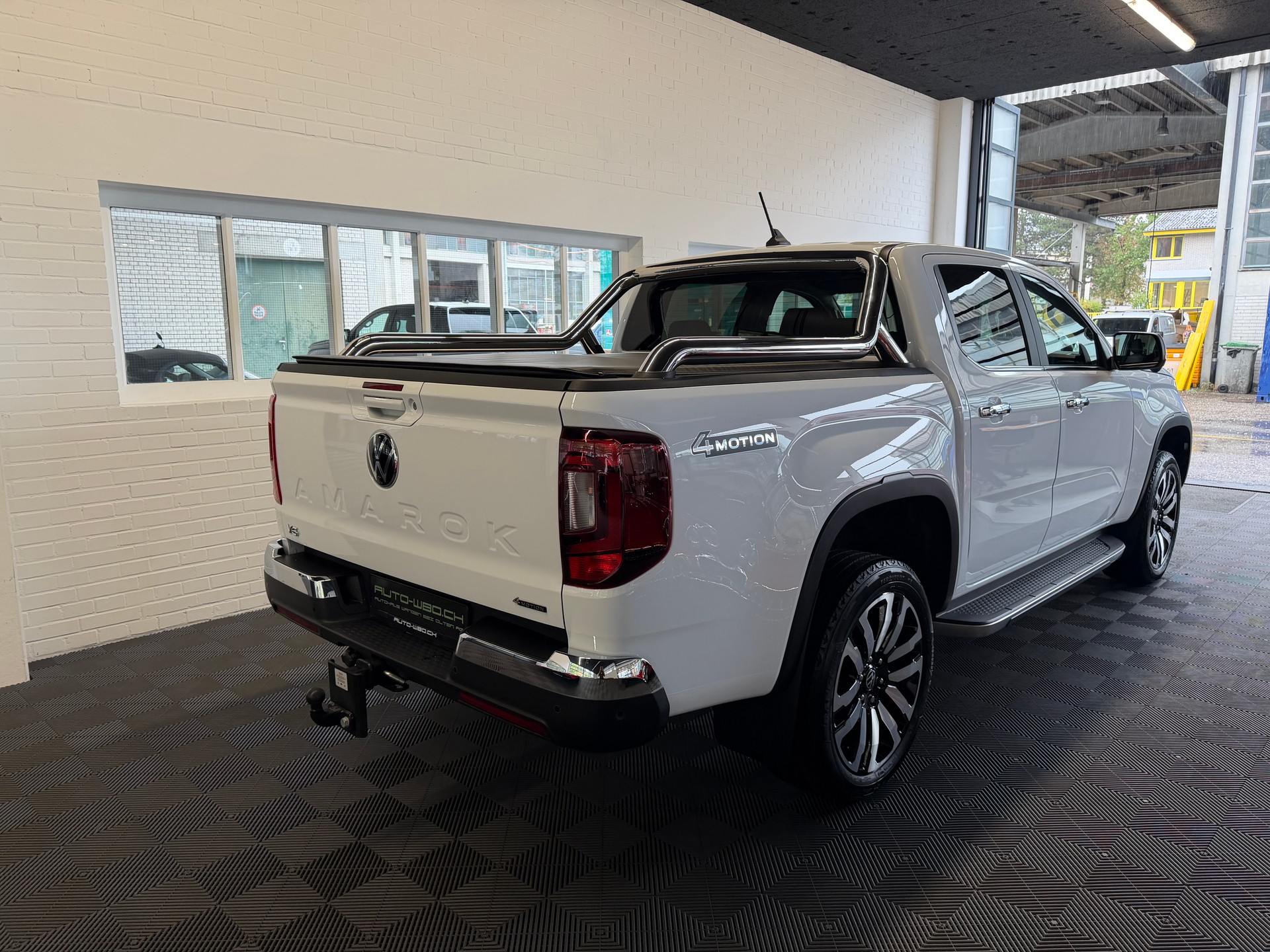 VW Amarok 3.0TDI Style Winter 2-showroom-element-2