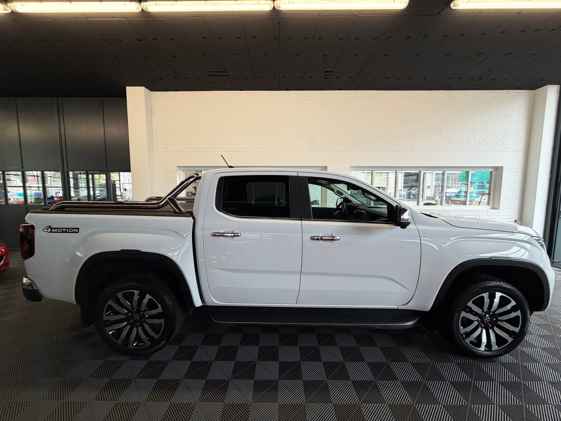 VW Amarok 3.0TDI Style Winter 2-showroom-element-1