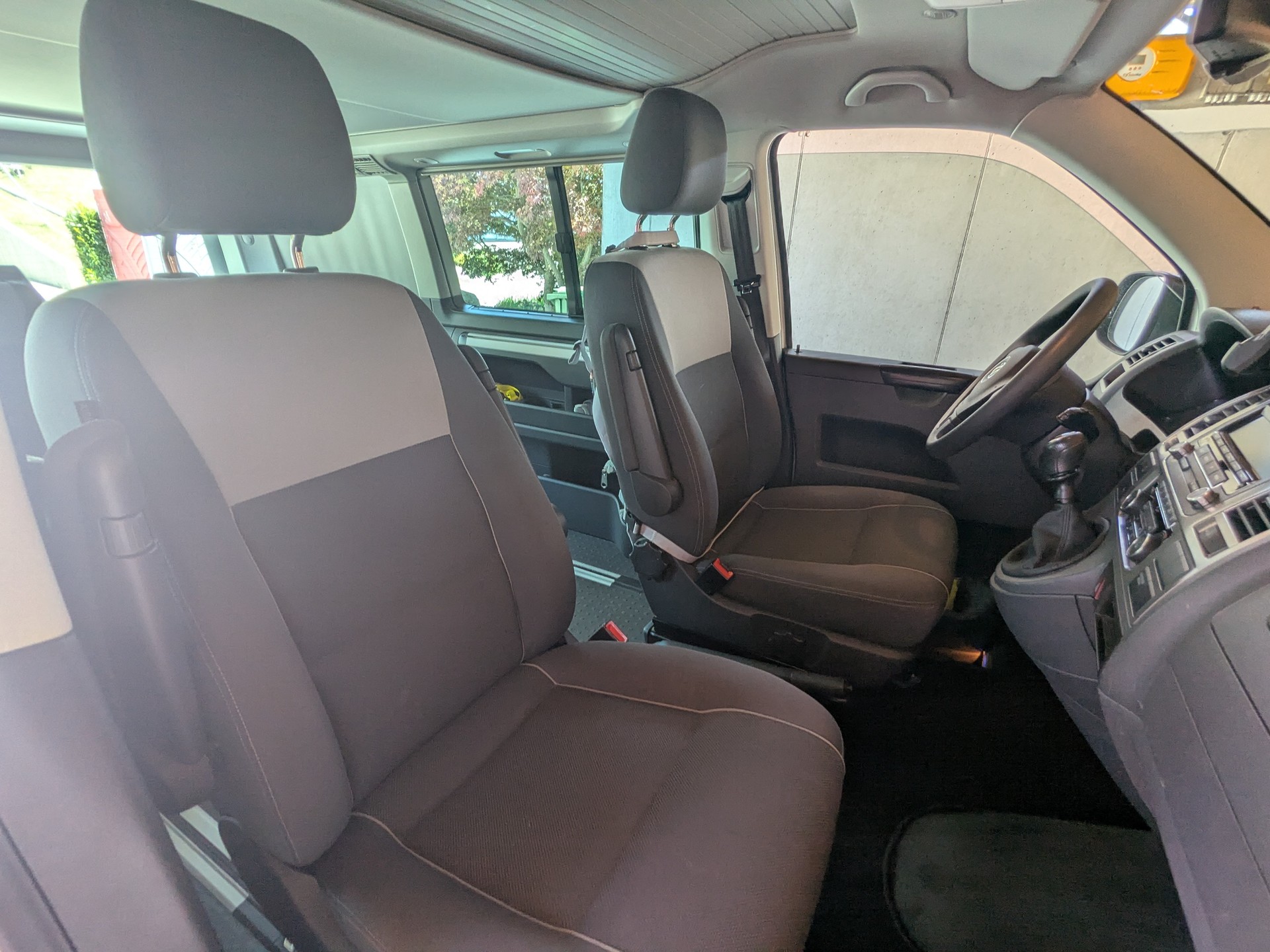 VW 2.0 TDI 140 California Beach Last Edition-image-7