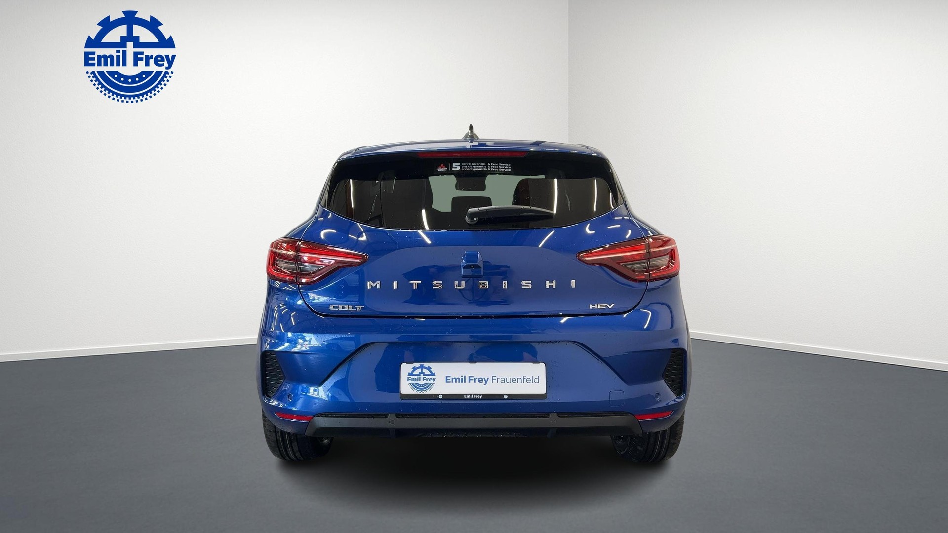 MITSUBISHI Colt 1.6 HEV Invite+-showroom-element-3
