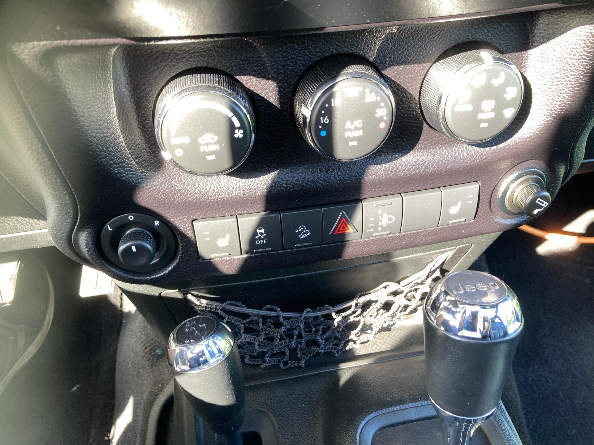 JEEP Wrangler 3.6 Unlimited JK Edition Automatic hardtop mit Seilwinde-image-11