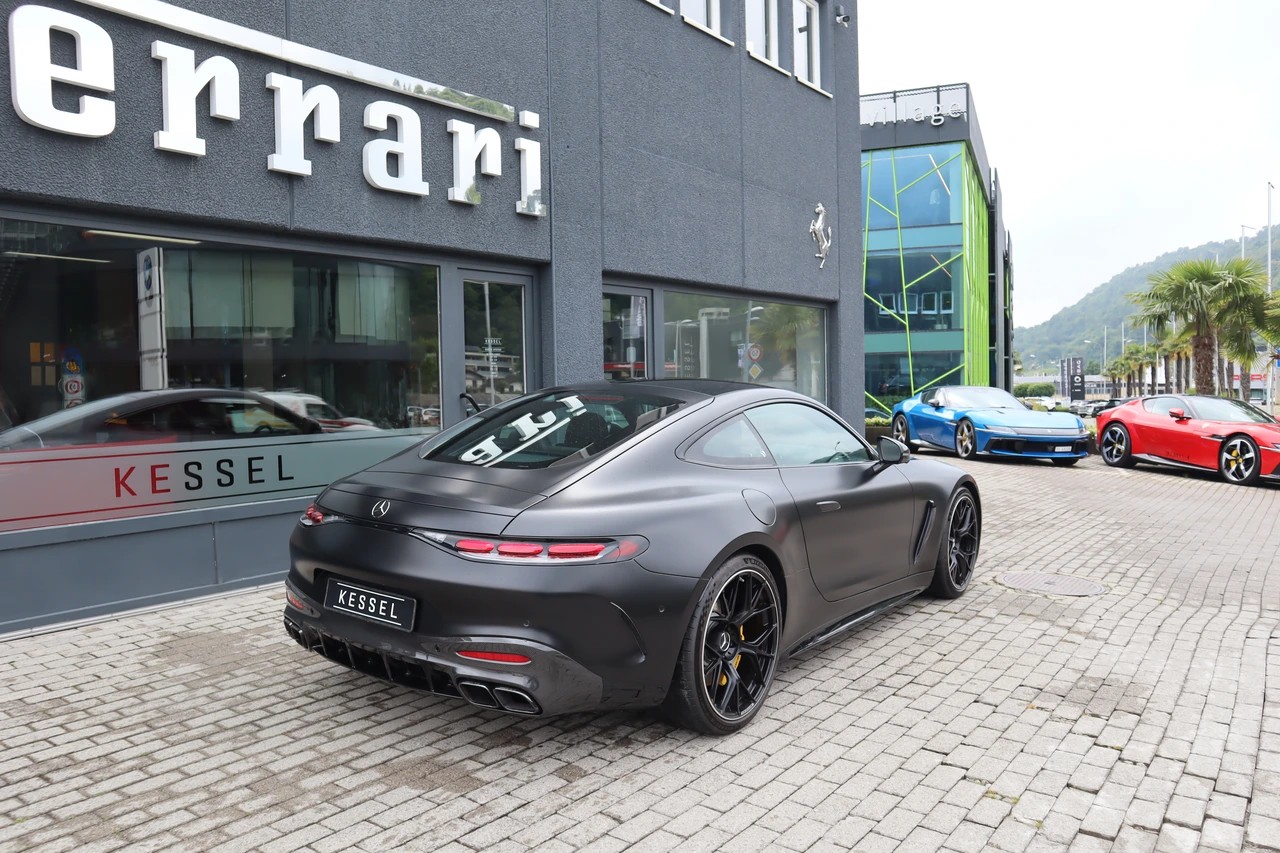 MERCEDES-BENZ AMG GT 63 4Matic+ Executive Edition-showroom-element-1