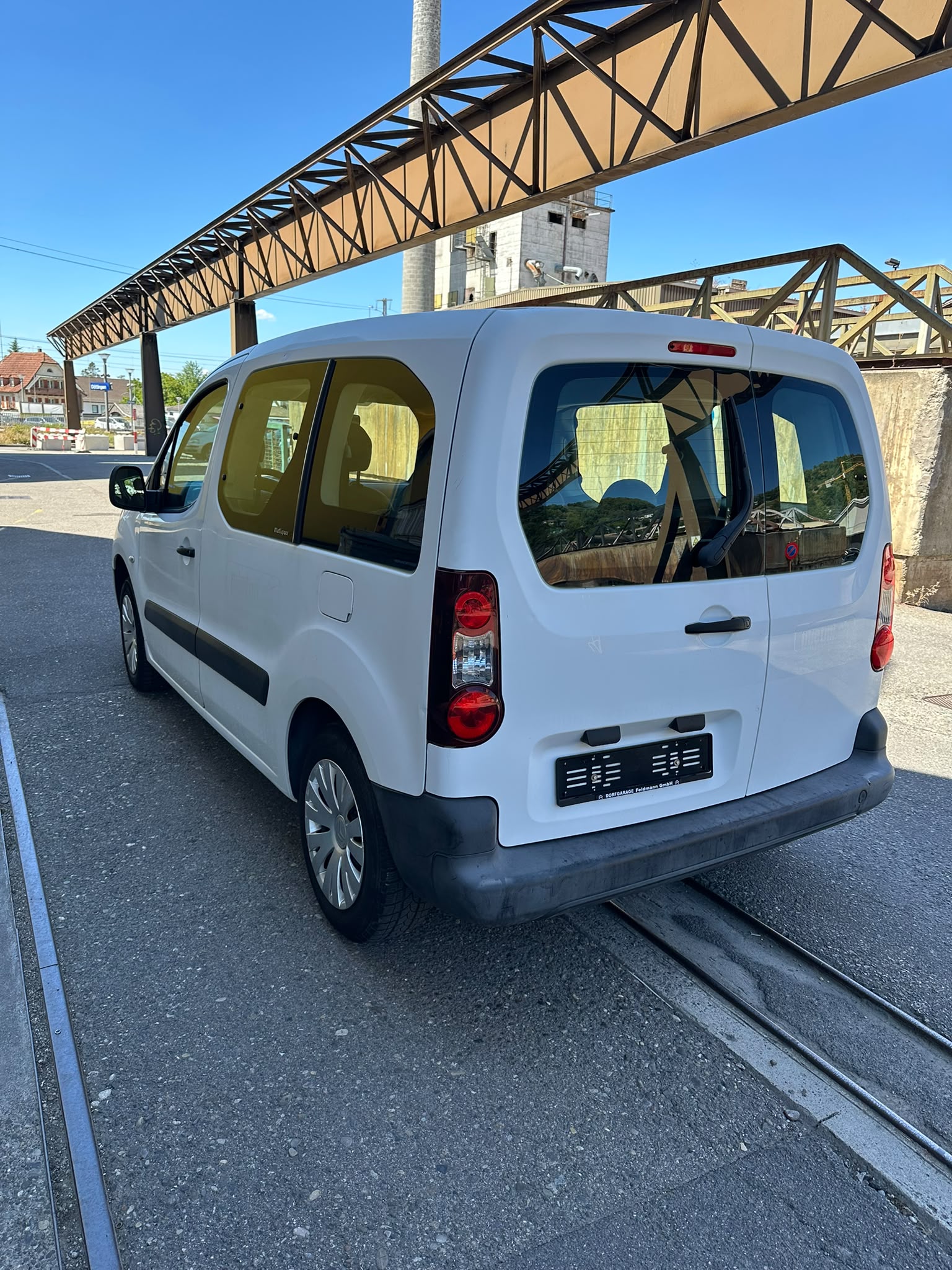 CITROEN Berlingo 1.6 HDi Attraction-showroom-element-3
