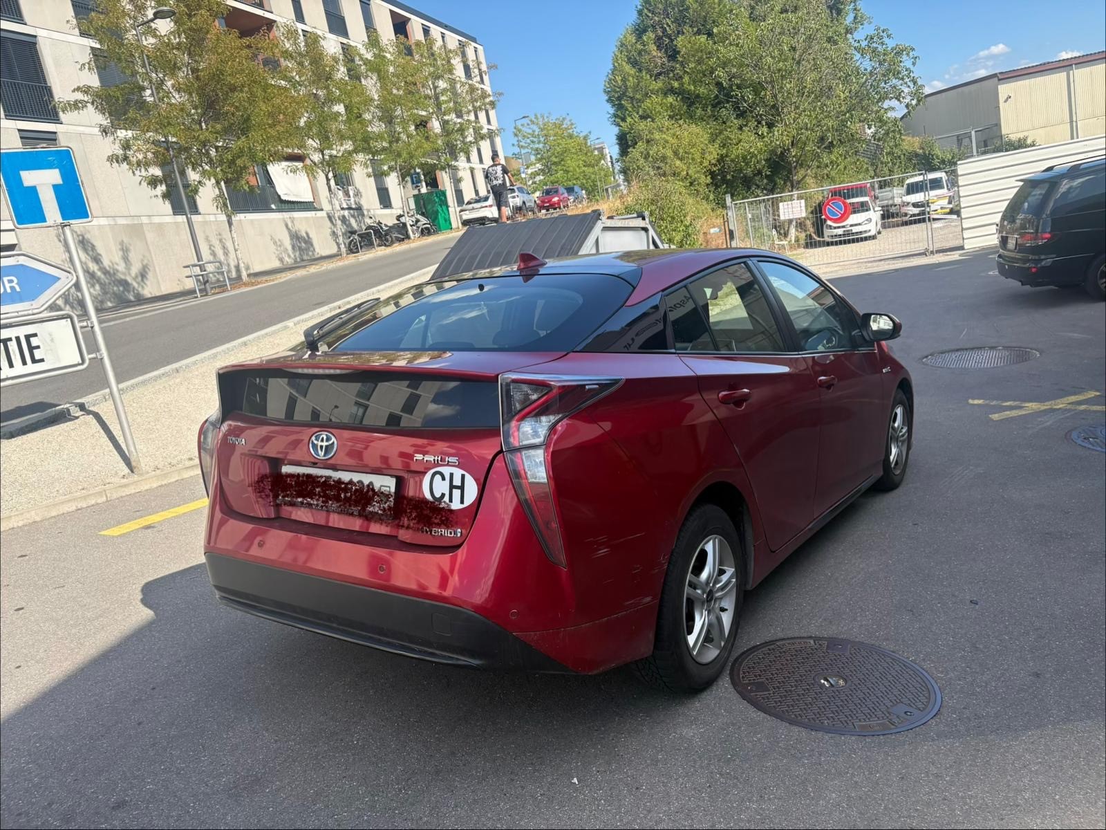 TOYOTA Prius 1.8 VVT-i HSD Sol Premium-showroom-element-1