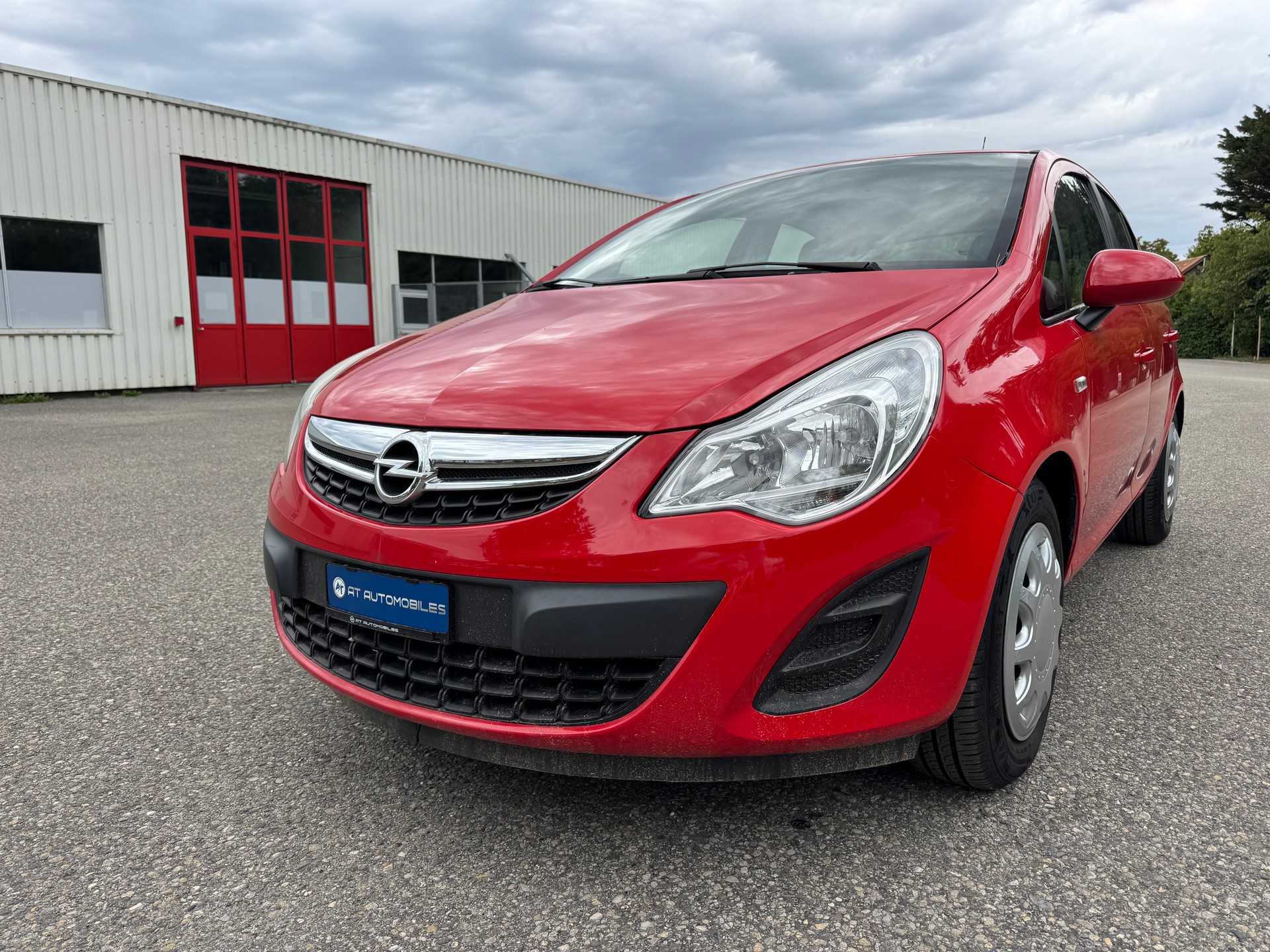 OPEL Corsa 1.4 TP Enjoy Automatic-image-1