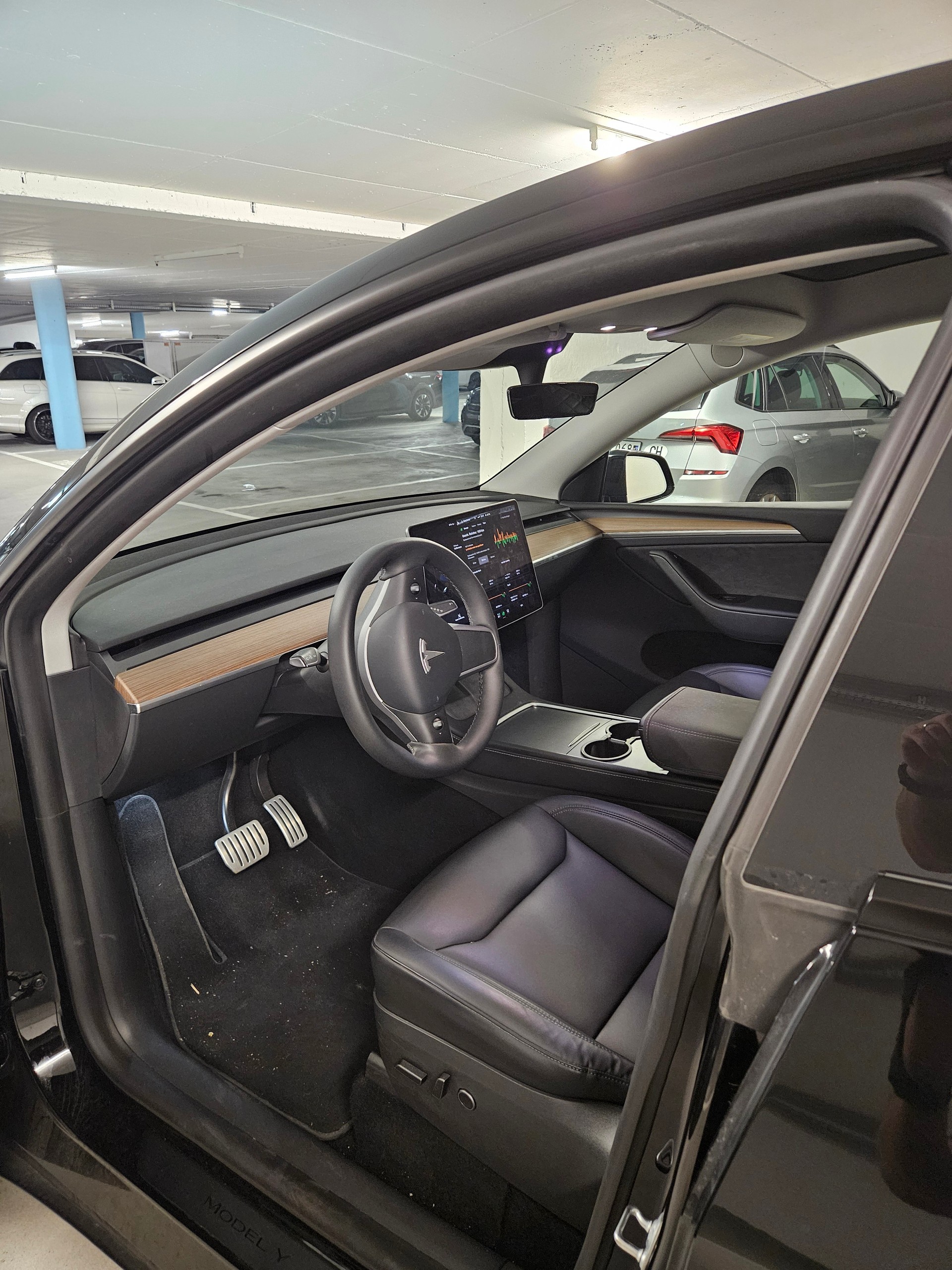 TESLA Performance AWD – 03/2024 – 8-fach (21"/20") – Neuer Garantie-Check & neue Querlenker-image-7