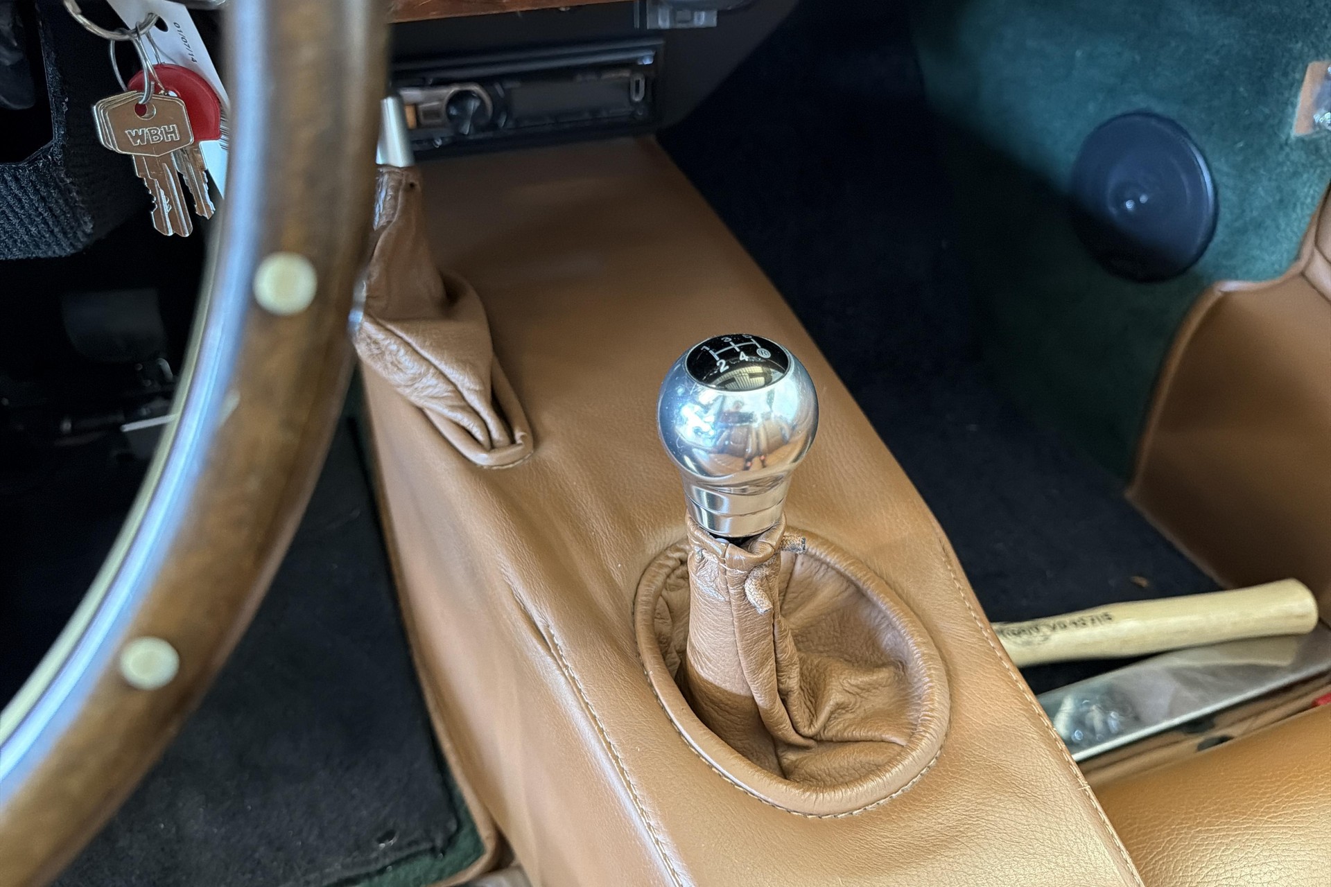 MORGAN Plus 4 2.0 Bespoke *Swiss* Bretish Racing Green-image-13