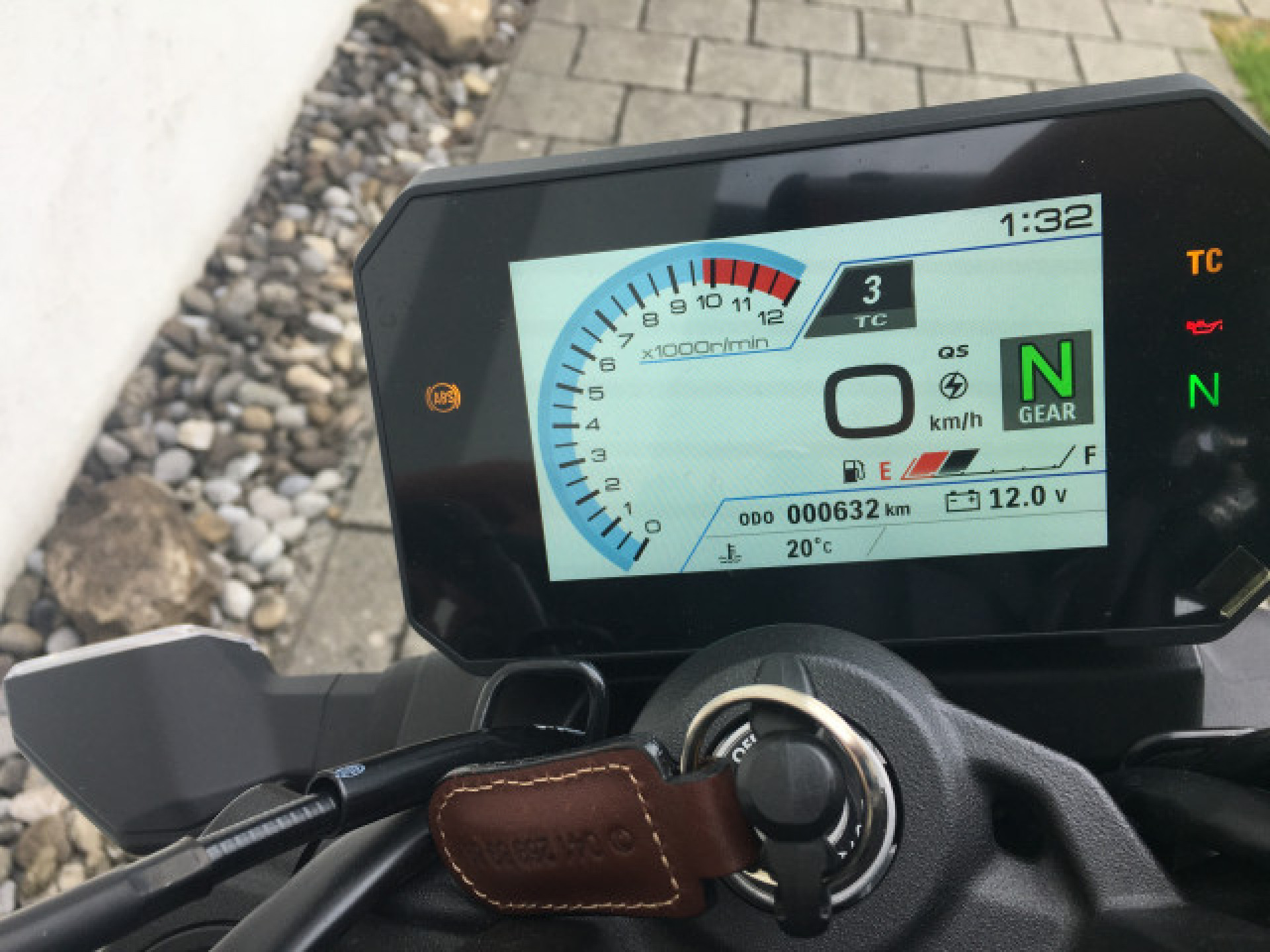 SUZUKI GSX-8S-image-3