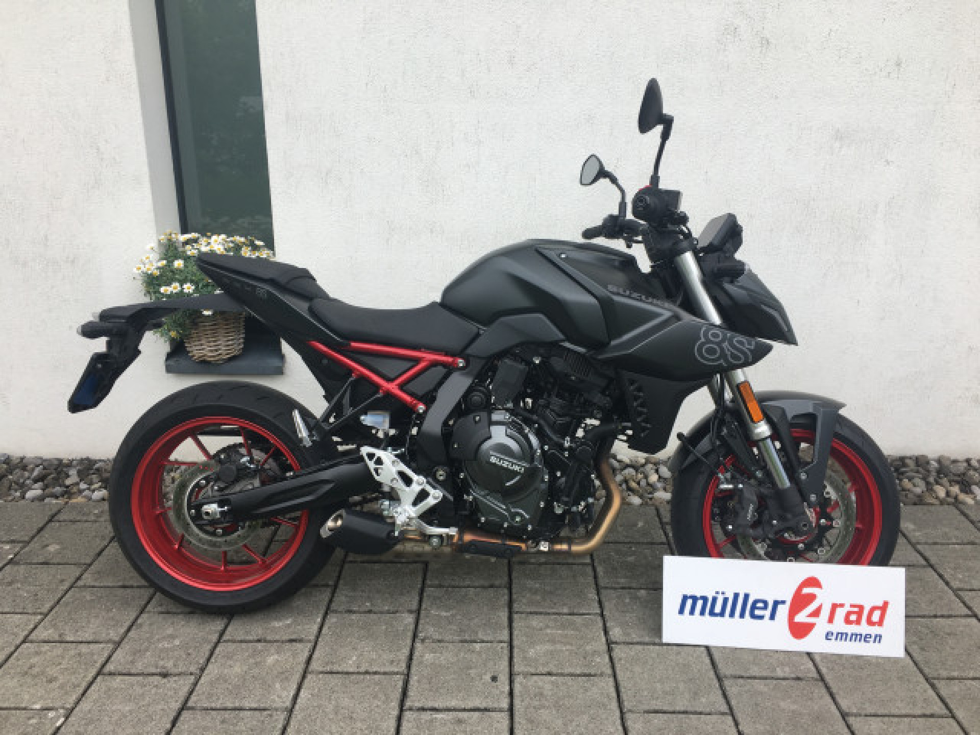 SUZUKI GSX-8S-image-0