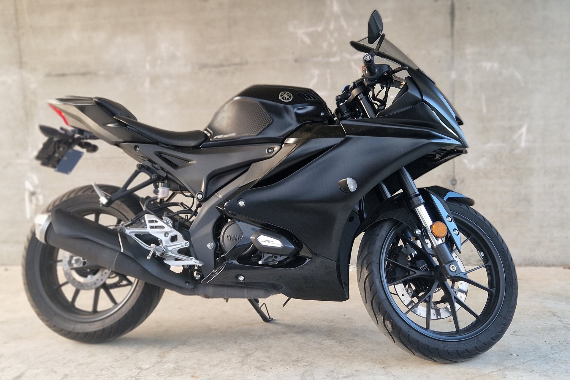 YAMAHA YZF-R 125 ABS-image-5