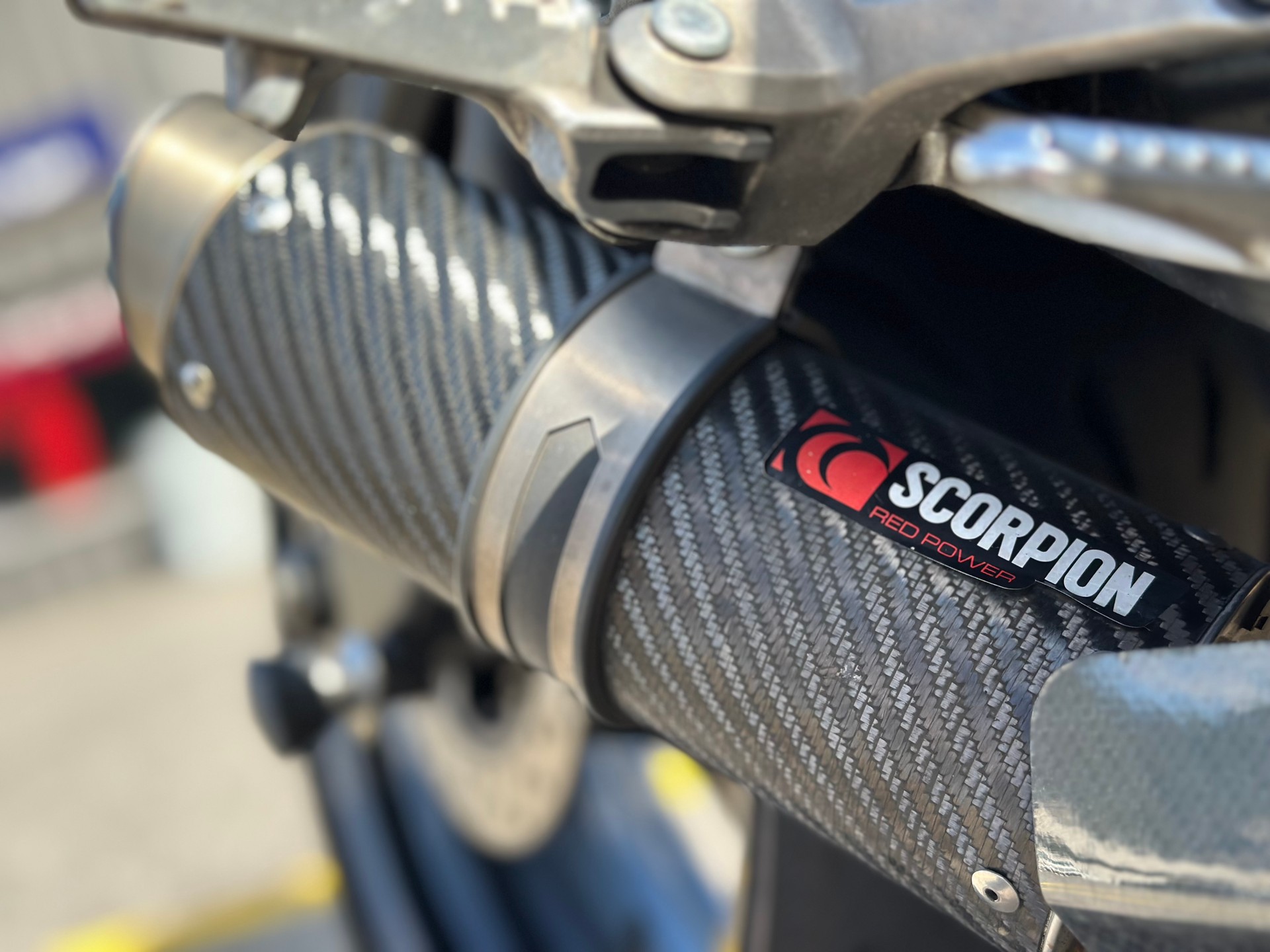 HONDA CBR 1000 RR Fireblade-image-6