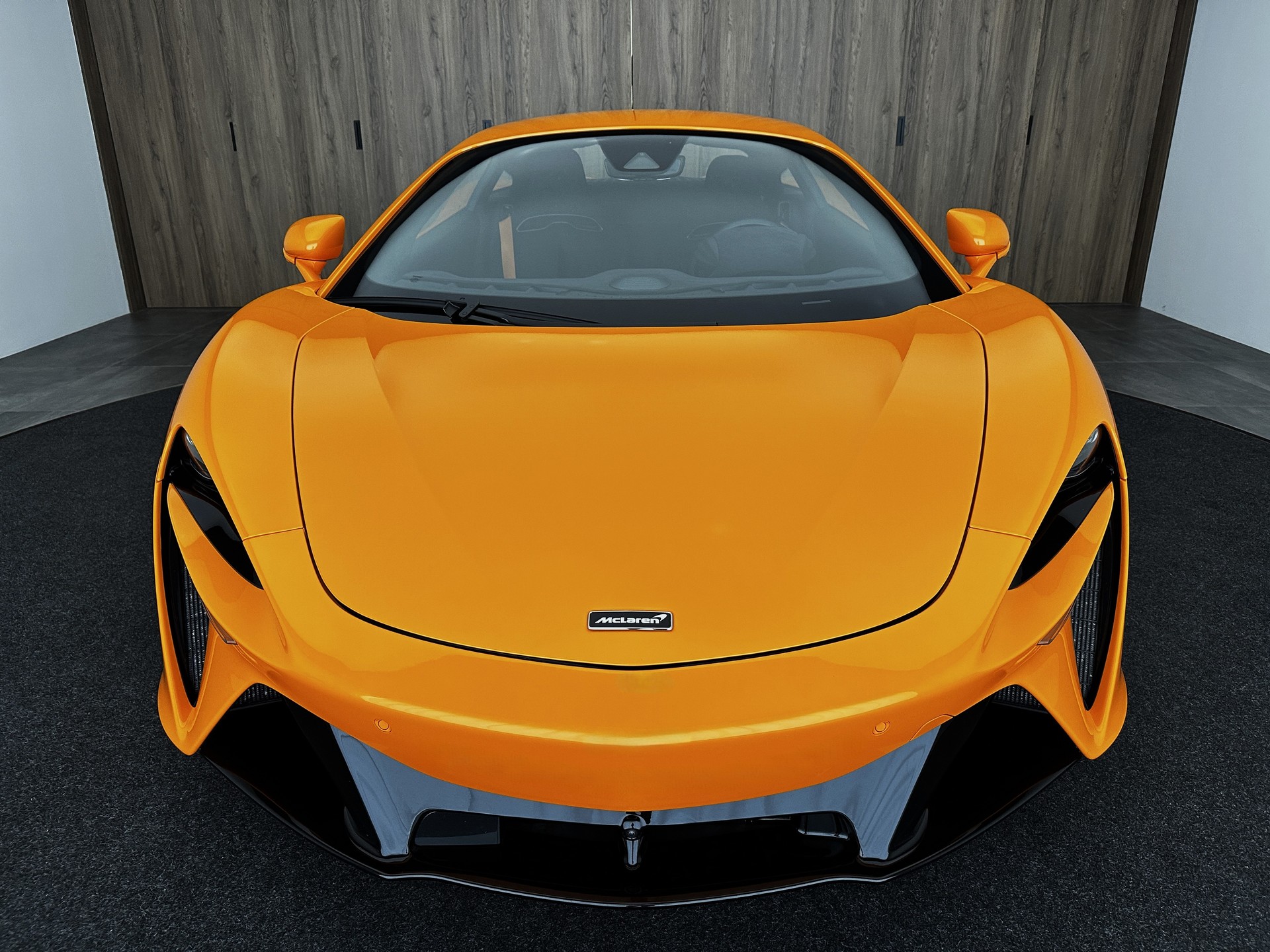 McLAREN ARTURA 3.0 V6-image-1