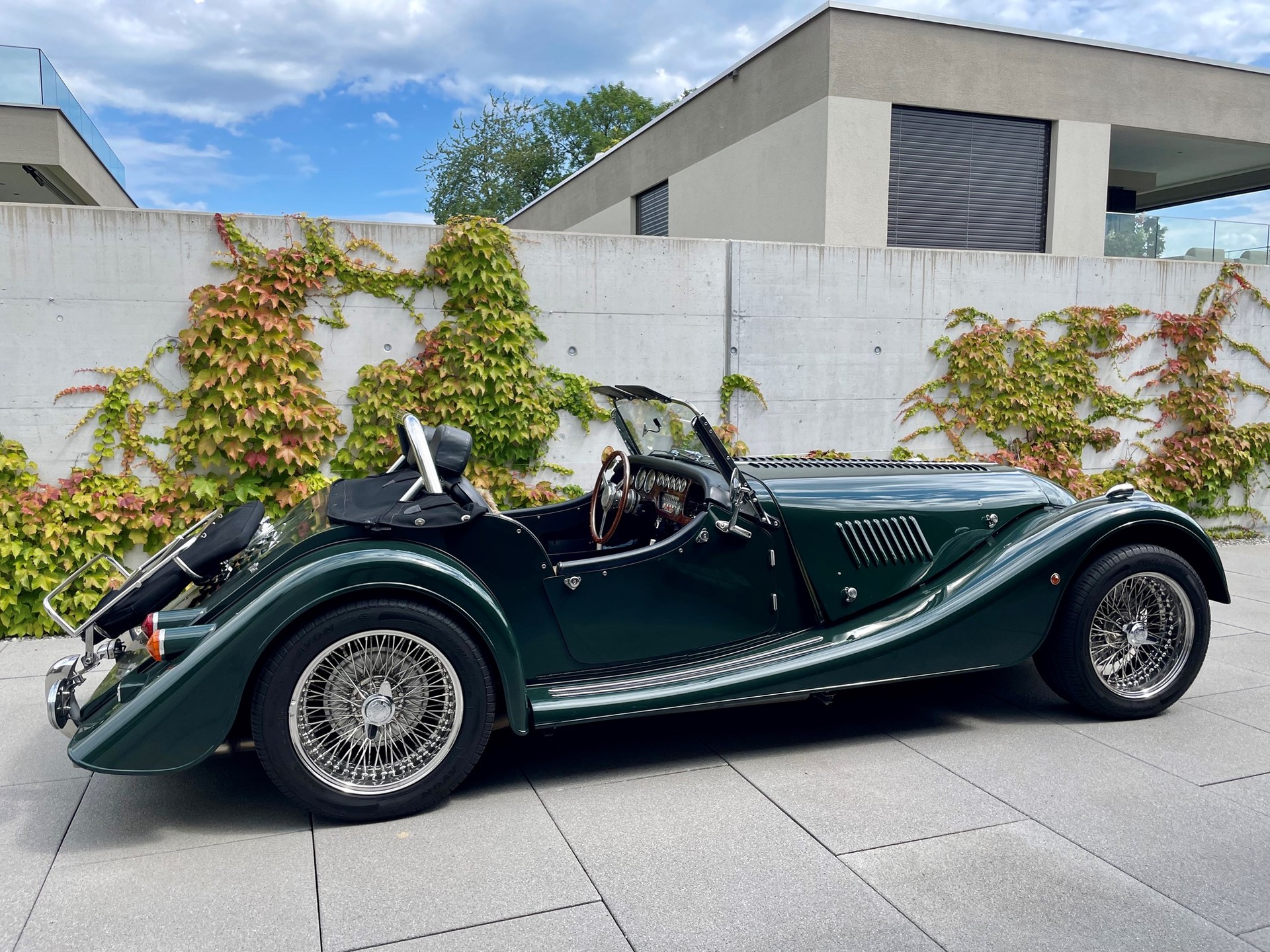 MORGAN PLUS 8 LeMans62-image-1