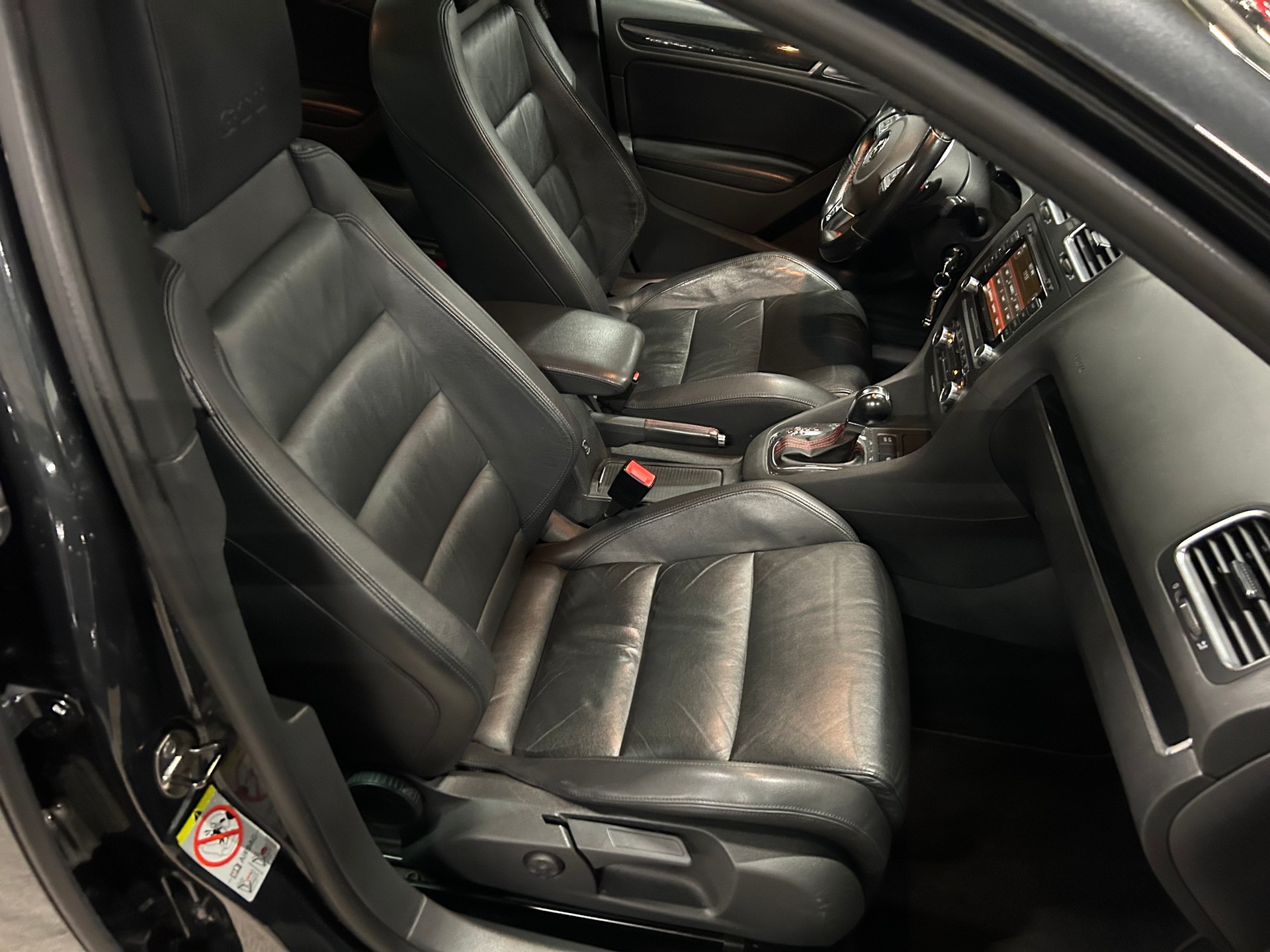 VW Golf 2.0 TSI GTI DSG-image-13