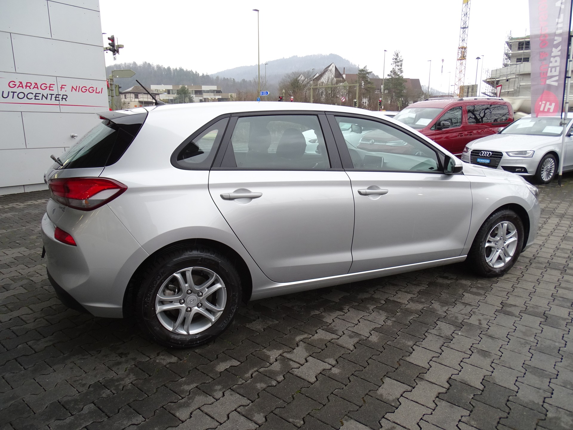 HYUNDAI i30 1.4 Pica-image-6