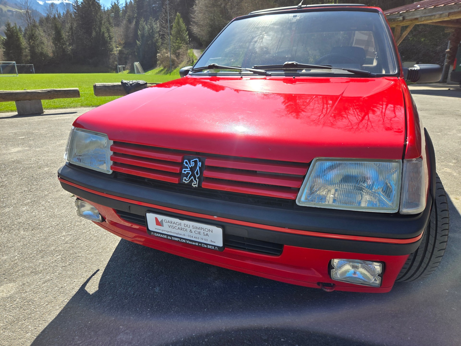 PEUGEOT 205 1.9 GTi-image-10