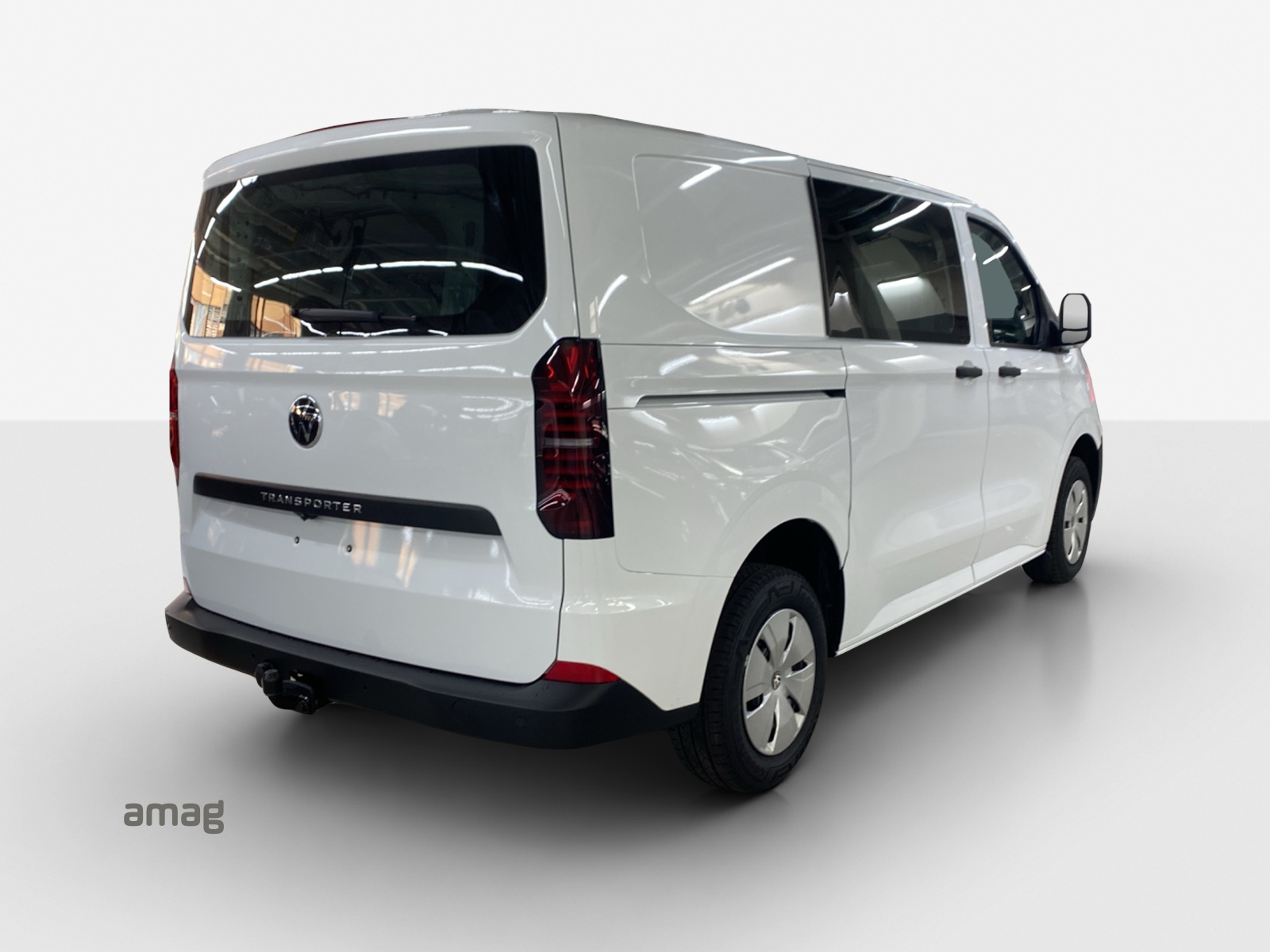 VW Transporter 2.0 TDI Automat-showroom-element-3
