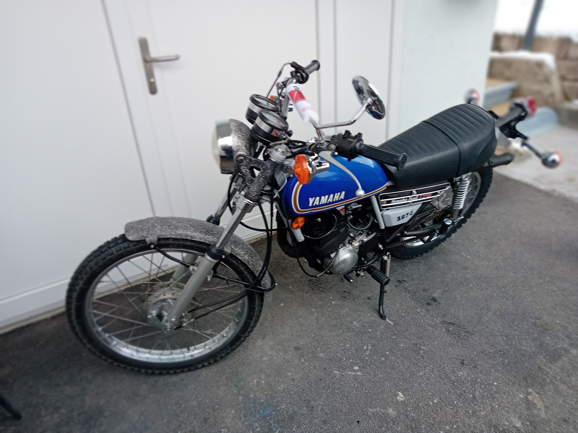 YAMAHA DT175, CT1-image-2