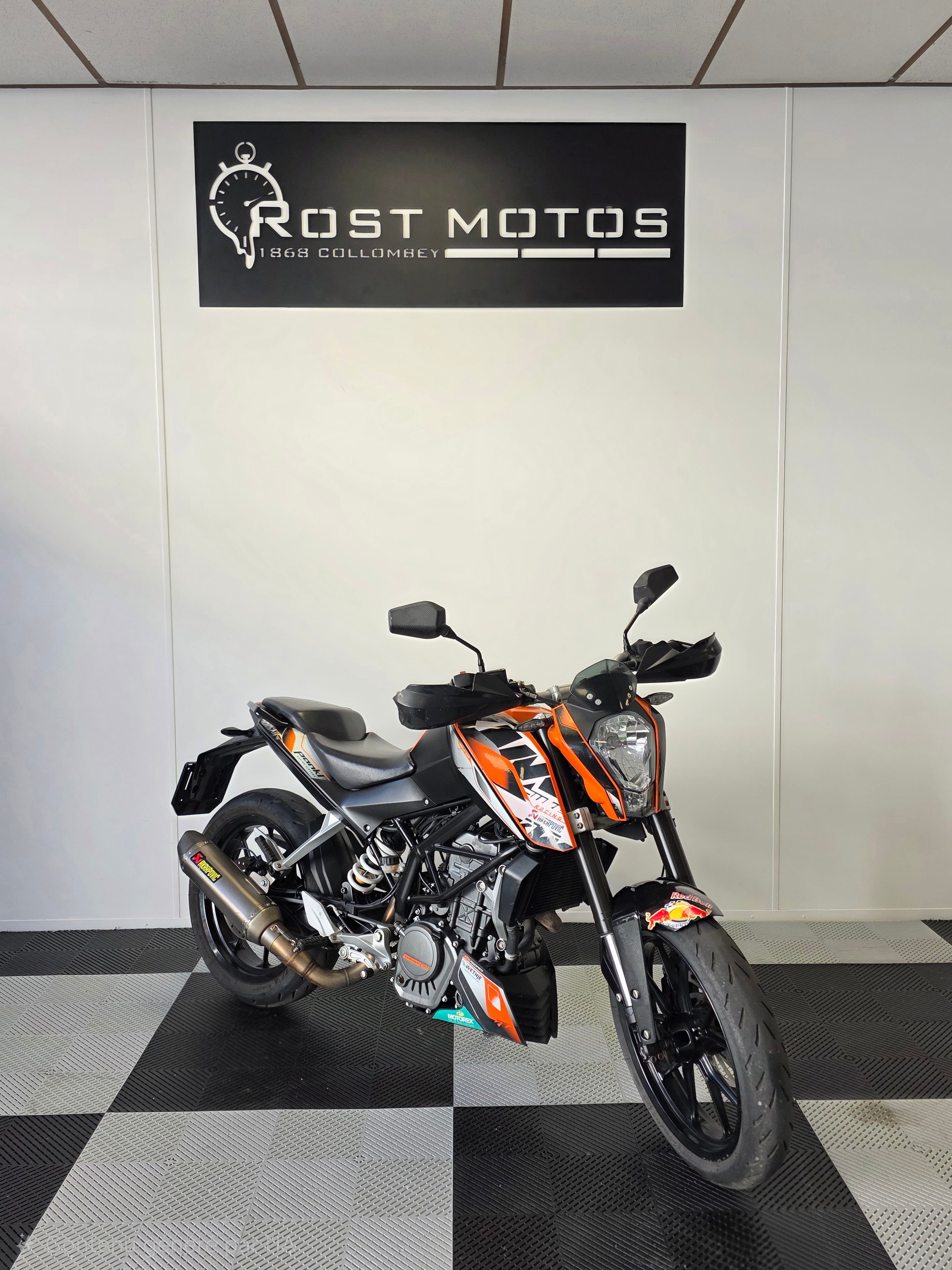 KTM 200 Duke-image-3