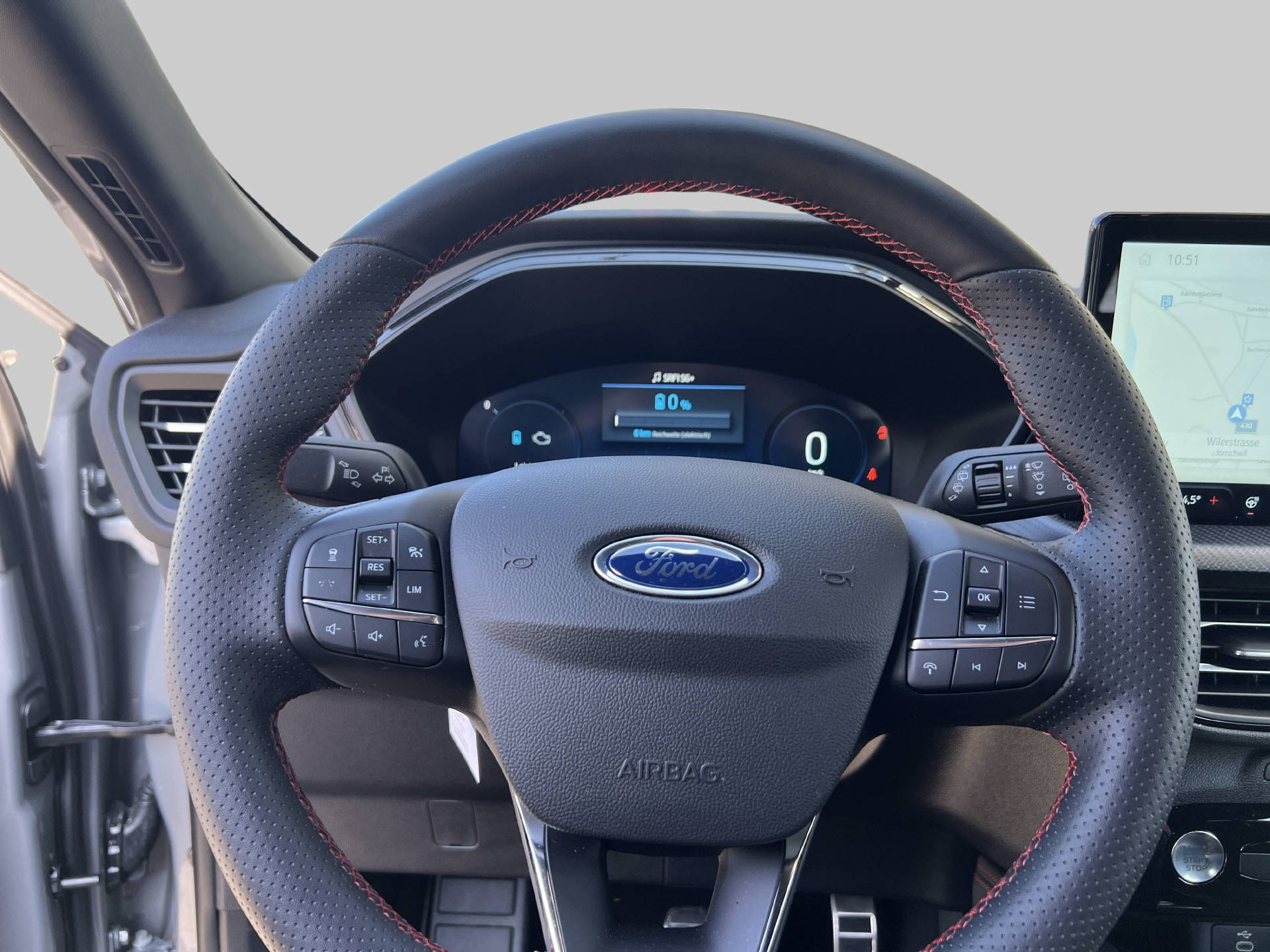 FORD Kuga 2.5 Plug-in Hybrid ST-Line X-image-6