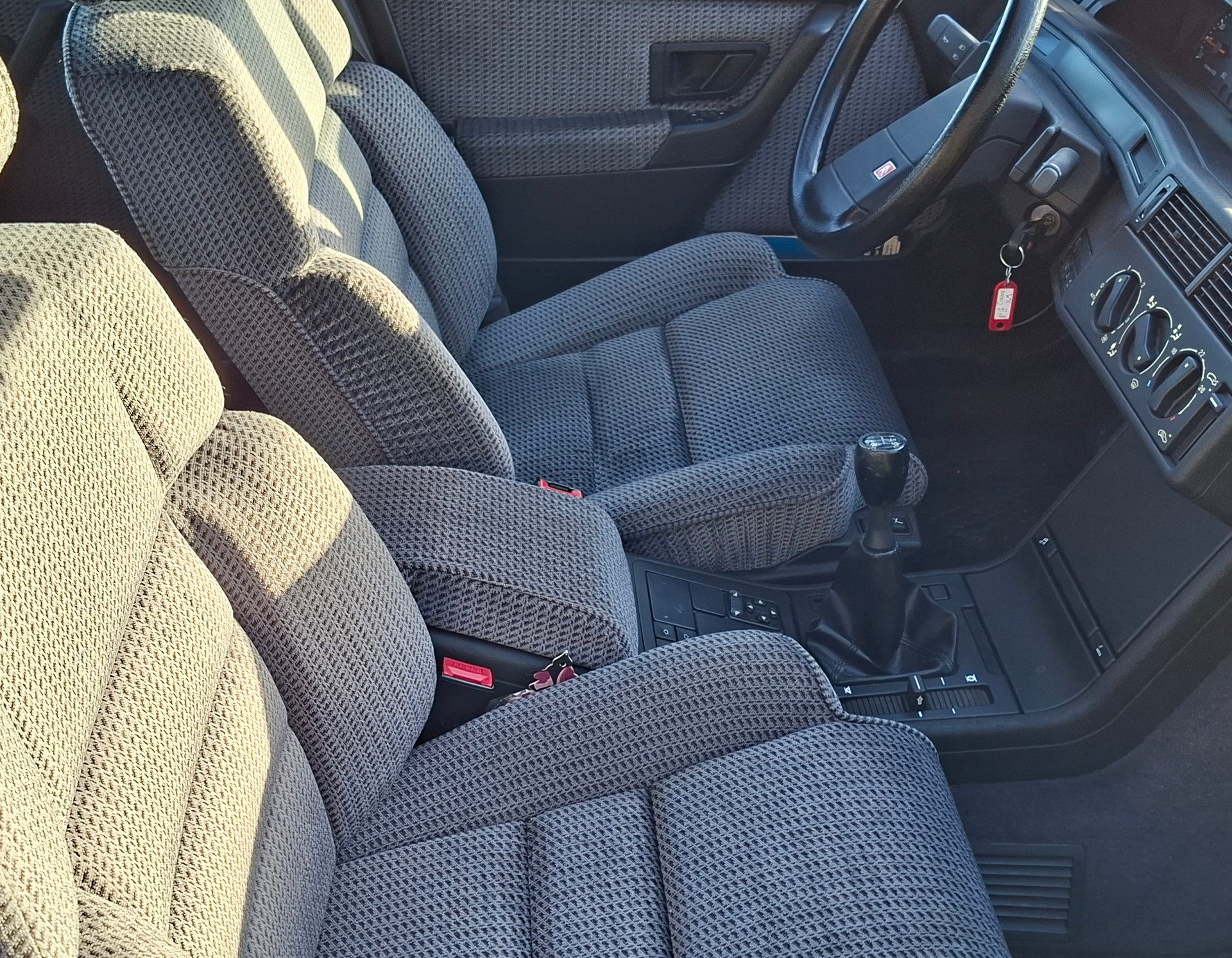 CITROEN XM Berline 3.0 V6 Ambiance-image-2