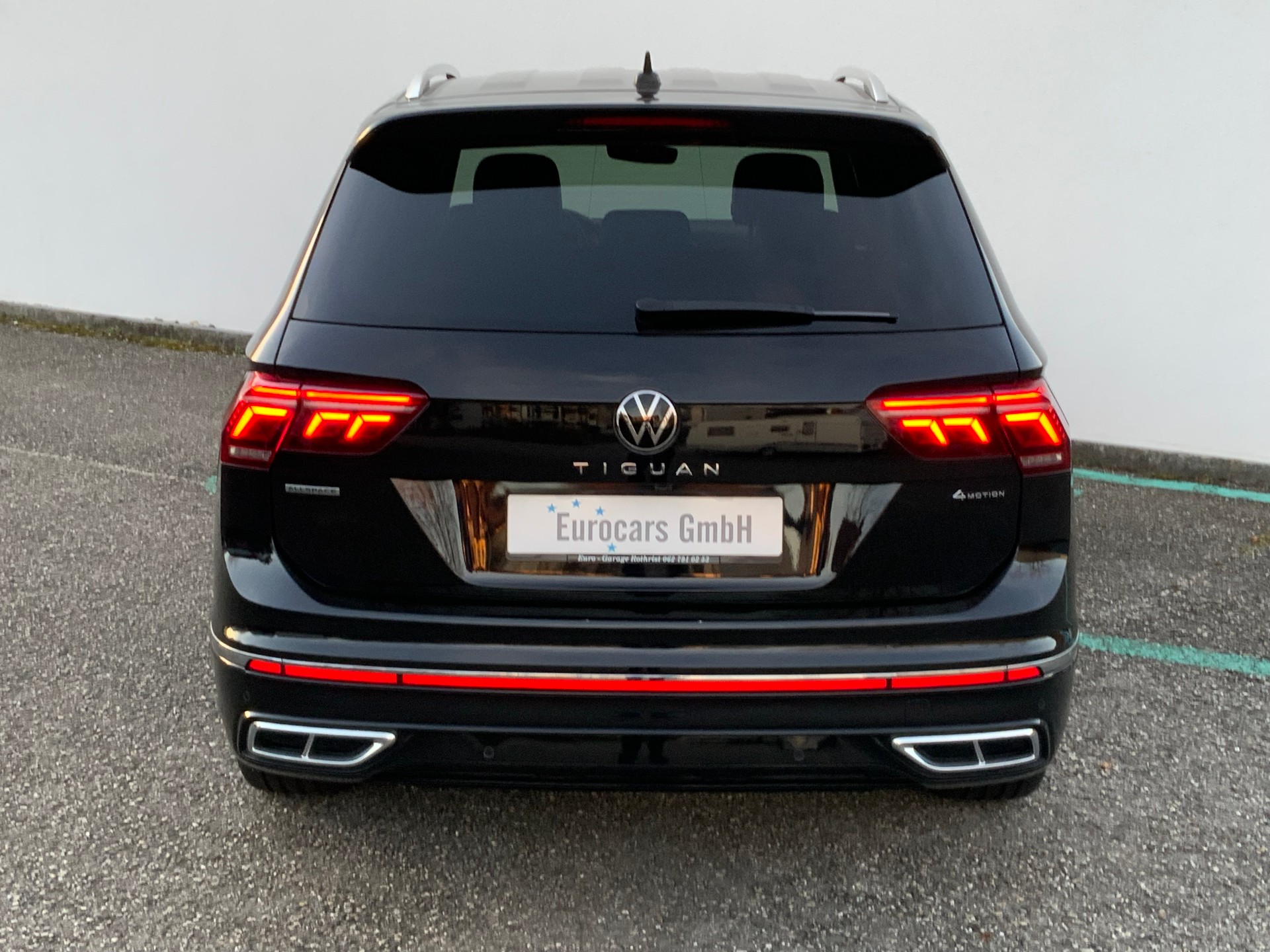VW Tiguan Allspace 2.0 TDI SCR R-Line 4Motion DSG-image-7
