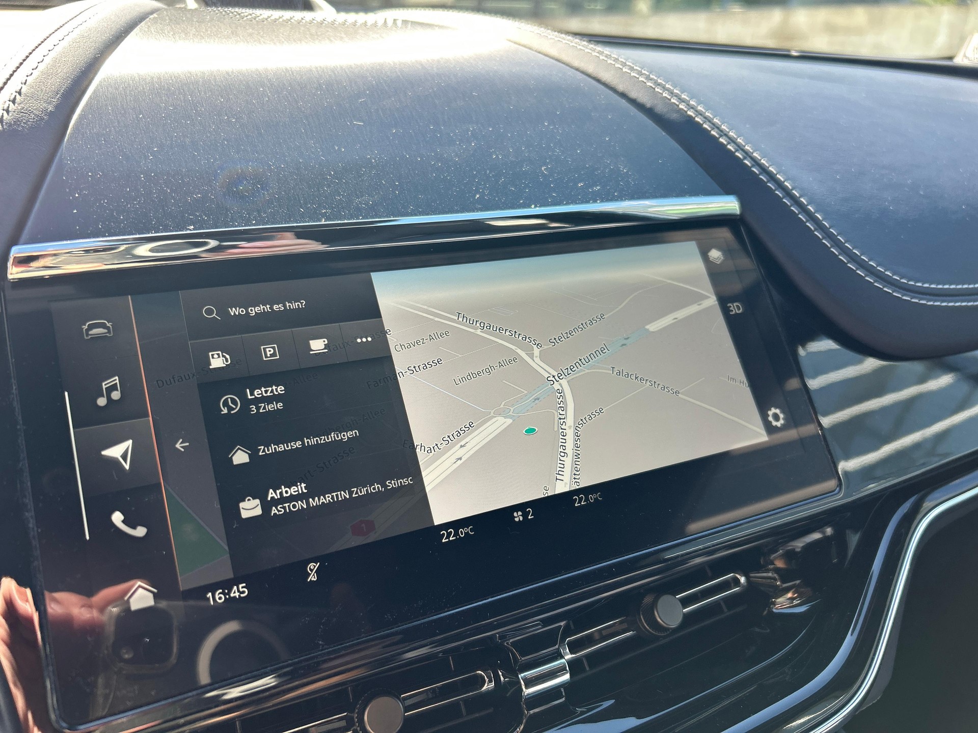 ASTON MARTIN DBX 707 4.0 V8 Bi-Turbo-image-26