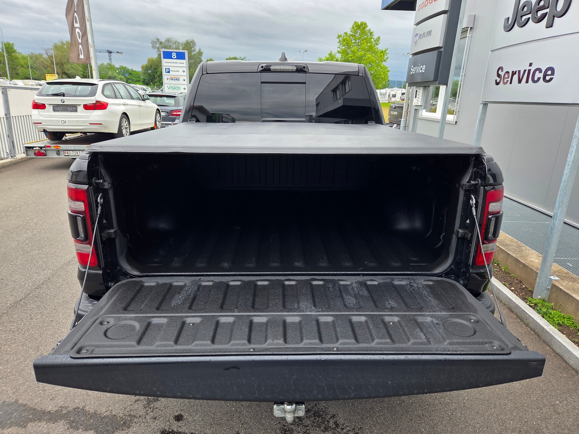 DODGE Ram 1500 6.2 V8 4x4 TRX Level 2 / 711 PS / 3.5T AHK-image-6