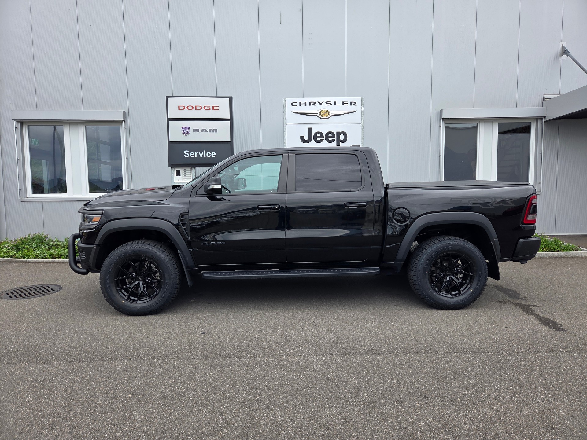 DODGE Ram 1500 6.2 V8 4x4 TRX Level 2 / 711 PS / 3.5T AHK