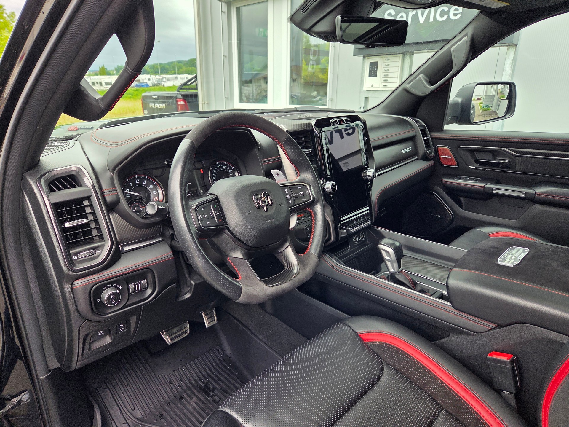 DODGE Ram 1500 6.2 V8 4x4 TRX Level 2 / 711 PS / 3.5T AHK-image-8