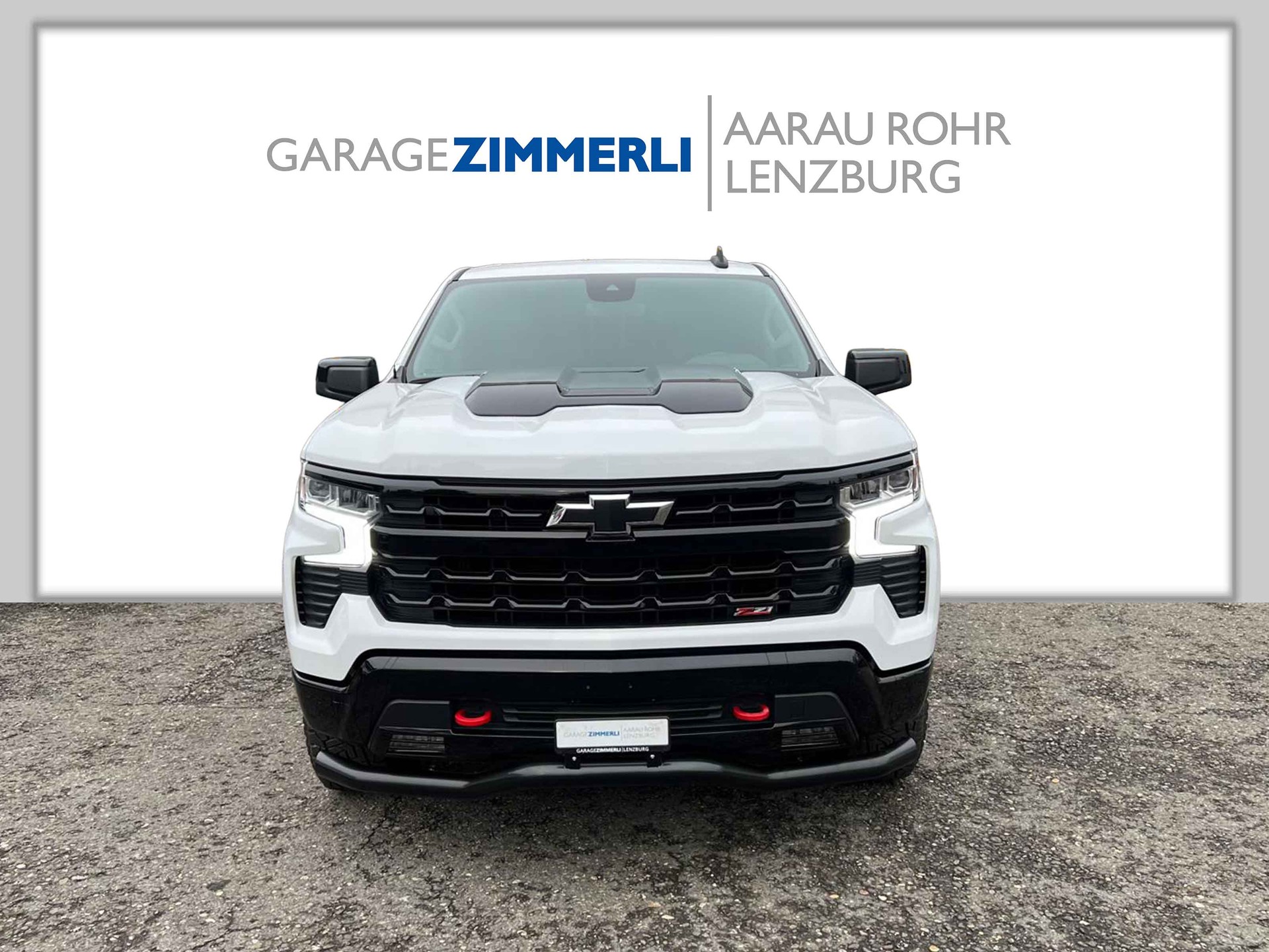 CHEVROLET Silverado 1500 LT Trail Boss-showroom-element-1