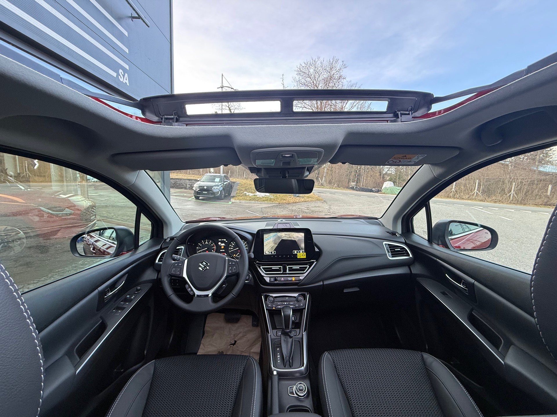 SUZUKI S-Cross 1.4 16V Sakura Top MHD 4WD Automatic-image-10