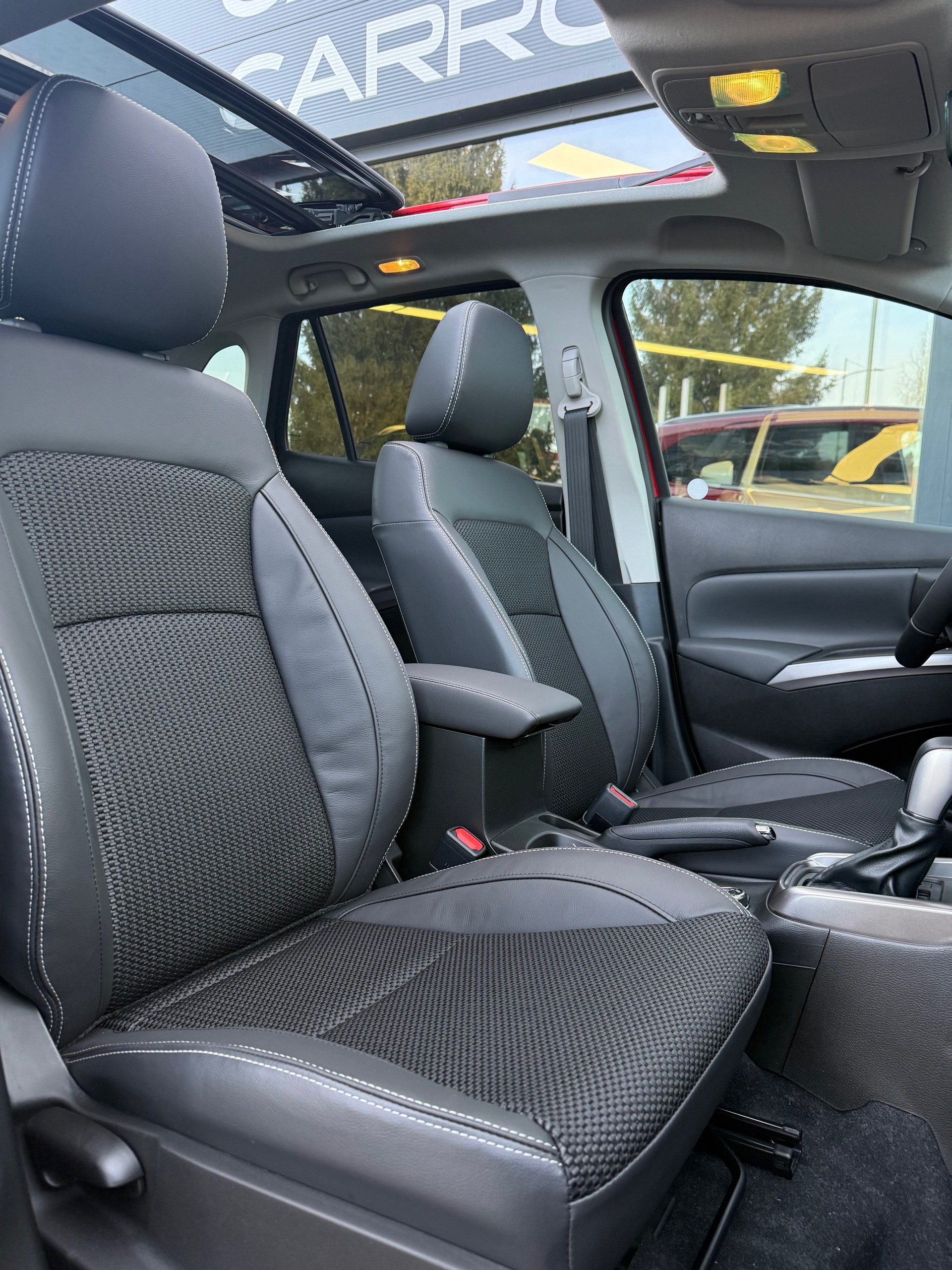 SUZUKI S-Cross 1.4 16V Sakura Top MHD 4WD Automatic-image-9