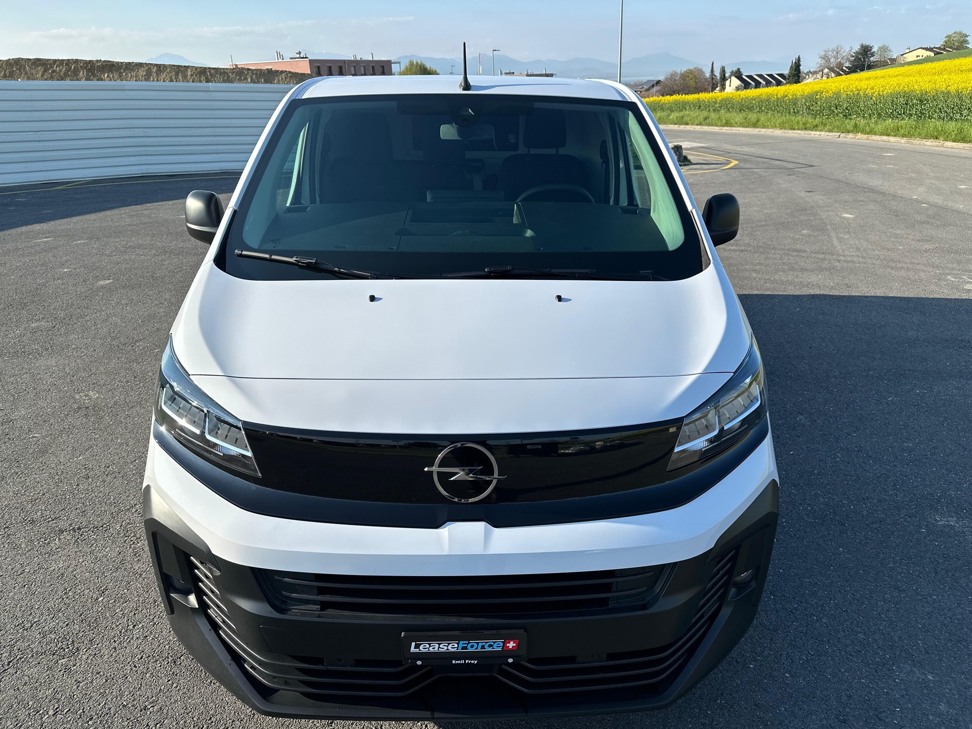 OPEL Vivaro Cargo 2.0 D s/s XL EN Aut.-image-22