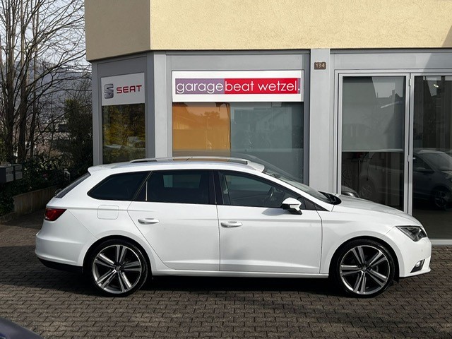 SEAT Leon ST 1.4 TGI Style-showroom-element-2