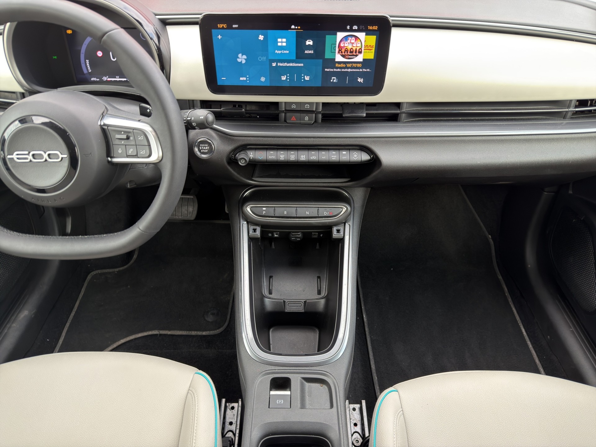 FIAT 600 1.2 Hybrid MHEV La Prima-image-15