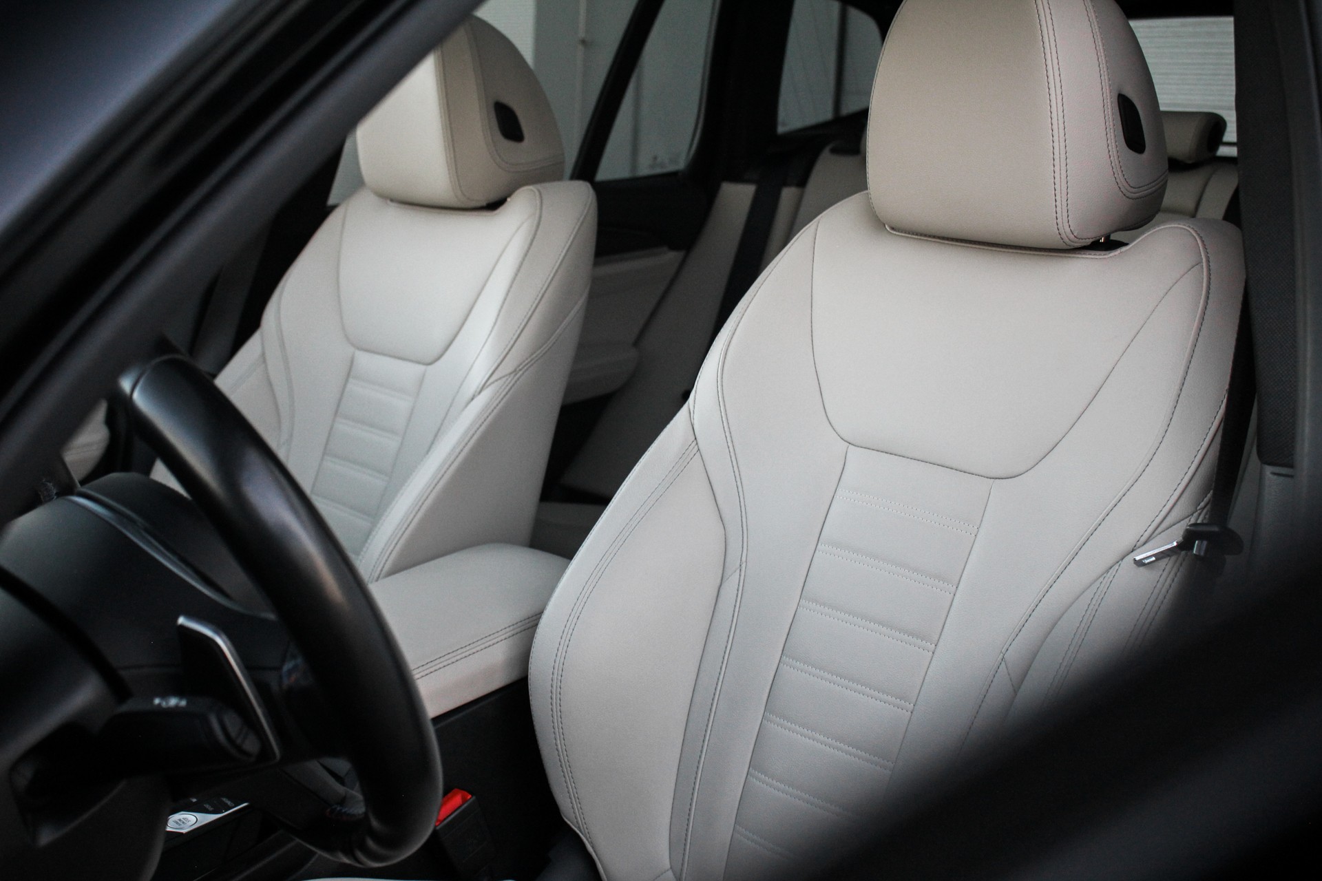 BMW X3 xDrive 48V M40d M Sport Edition Steptronic-image-8