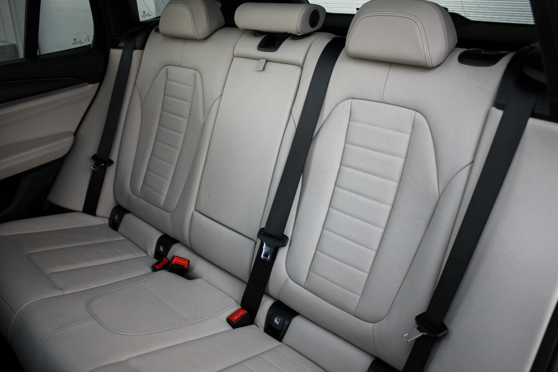 BMW X3 xDrive 48V M40d M Sport Edition Steptronic-image-13
