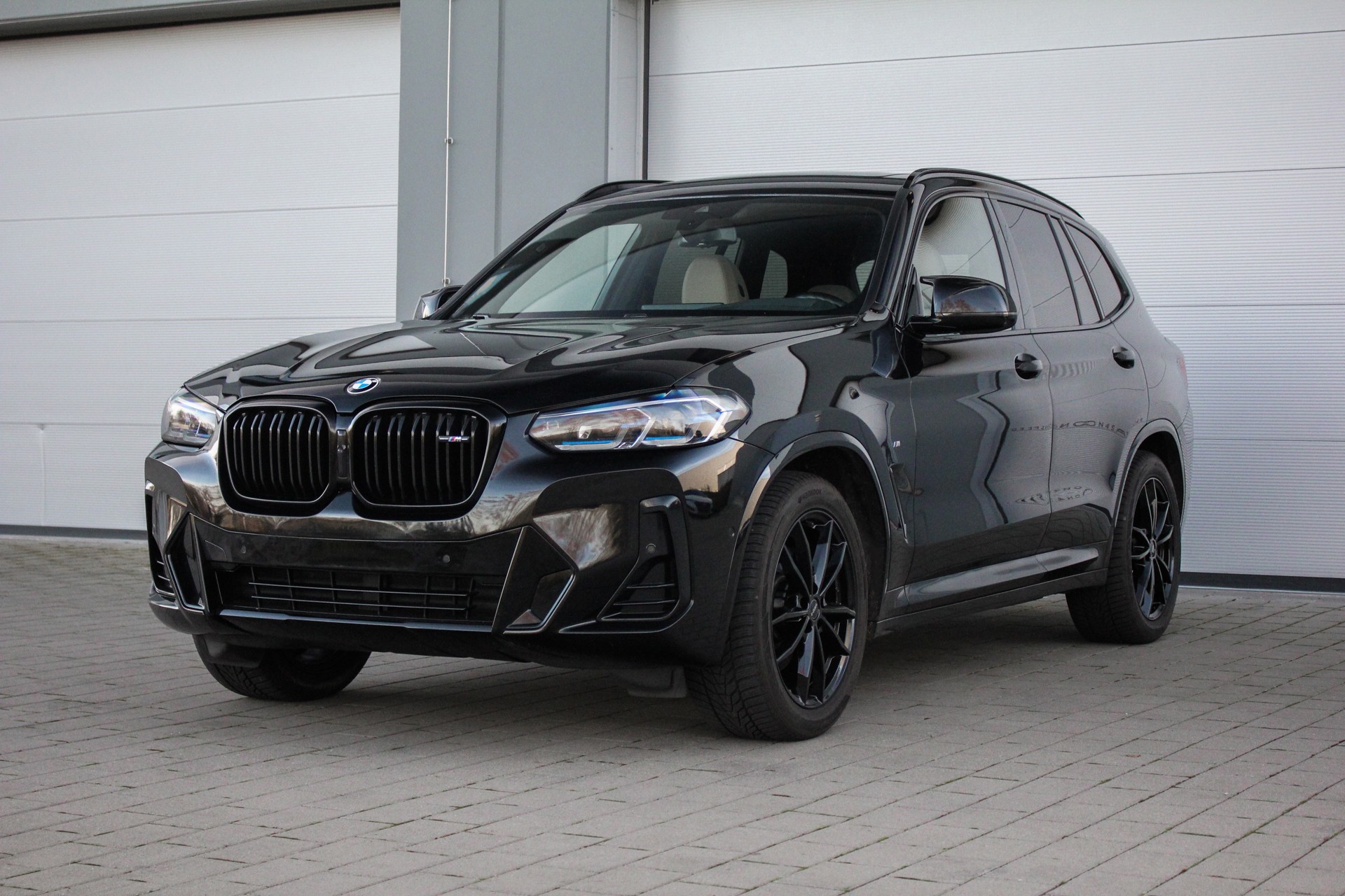 BMW X3 xDrive 48V M40d M Sport Edition Steptronic-showroom-element-1