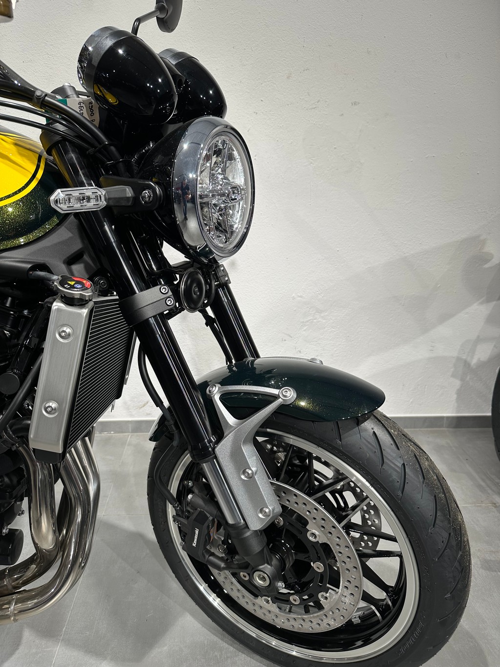 KAWASAKI Z 900 RS-image-7