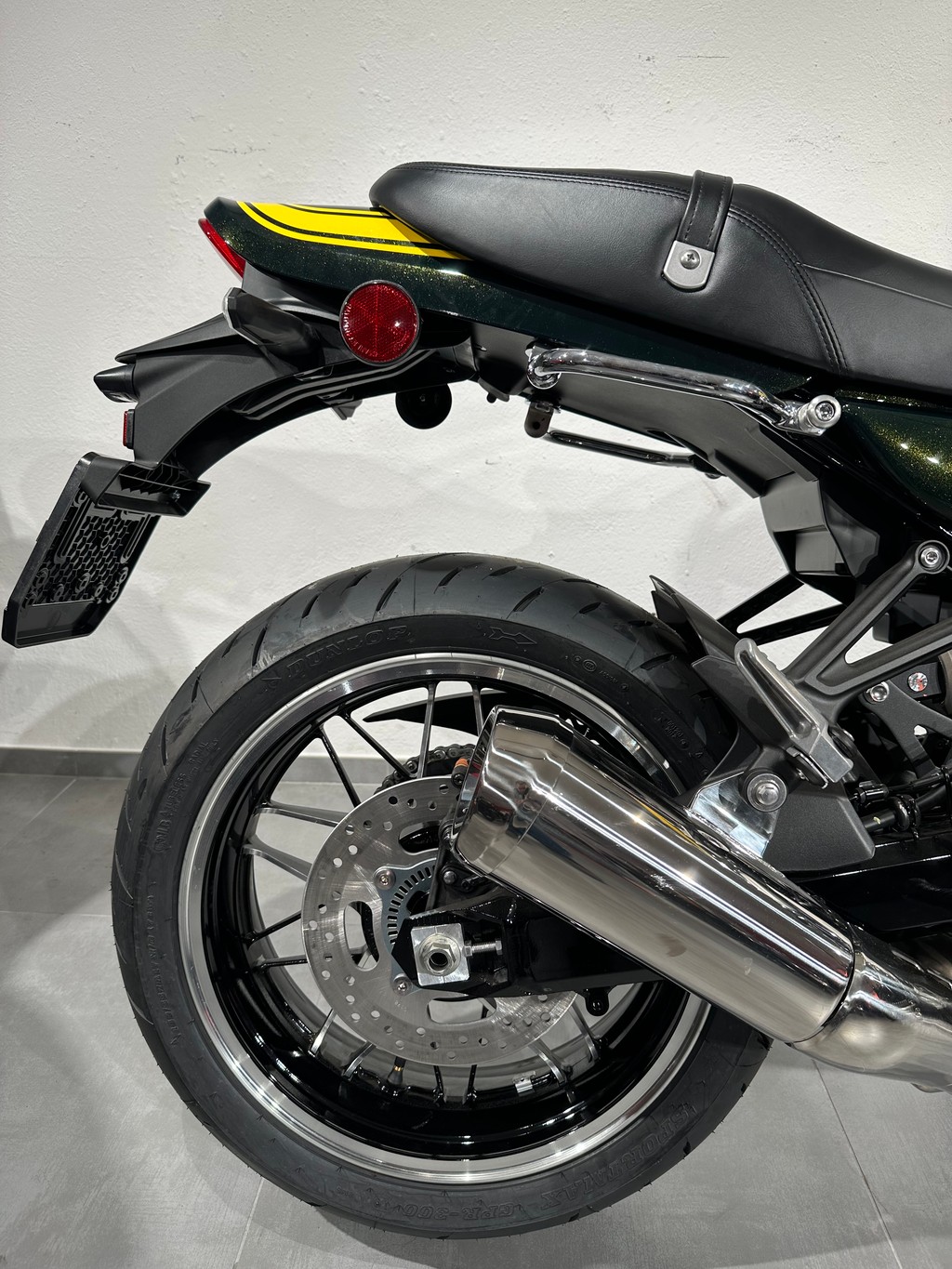 KAWASAKI Z 900 RS-image-8