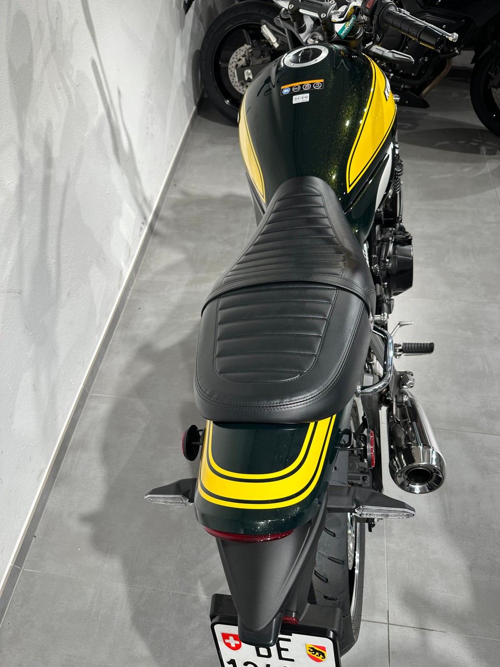 KAWASAKI Z 900 RS-image-3