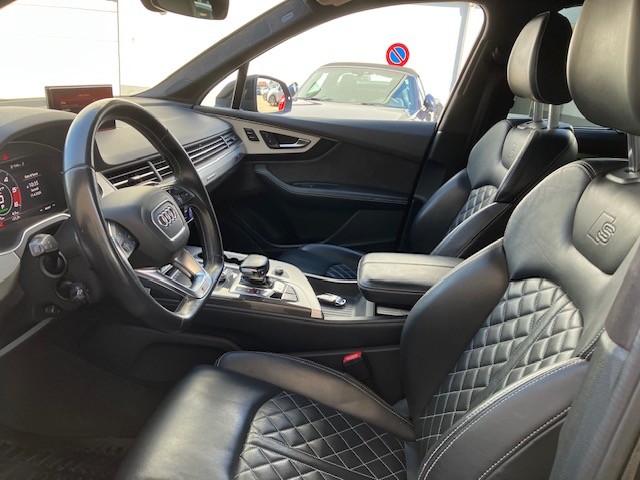 AUDI SQ7 4.0 TDI quattro tiptronic-image-5