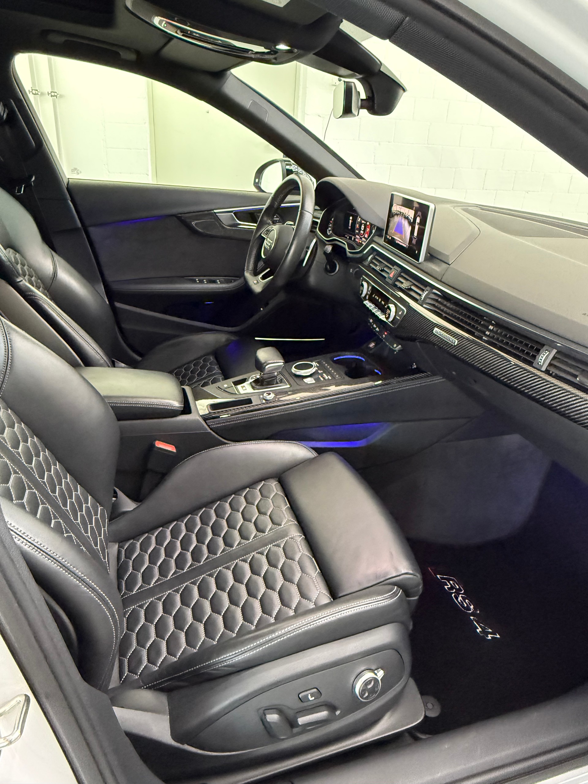 AUDI RS4 Avant 2.9 TFSI quattro tiptronic-image-14