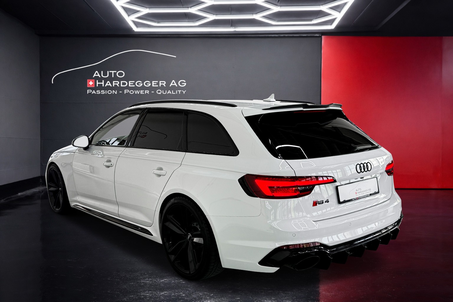 AUDI RS4 Avant 2.9 TFSI quattro tiptronic-image-5